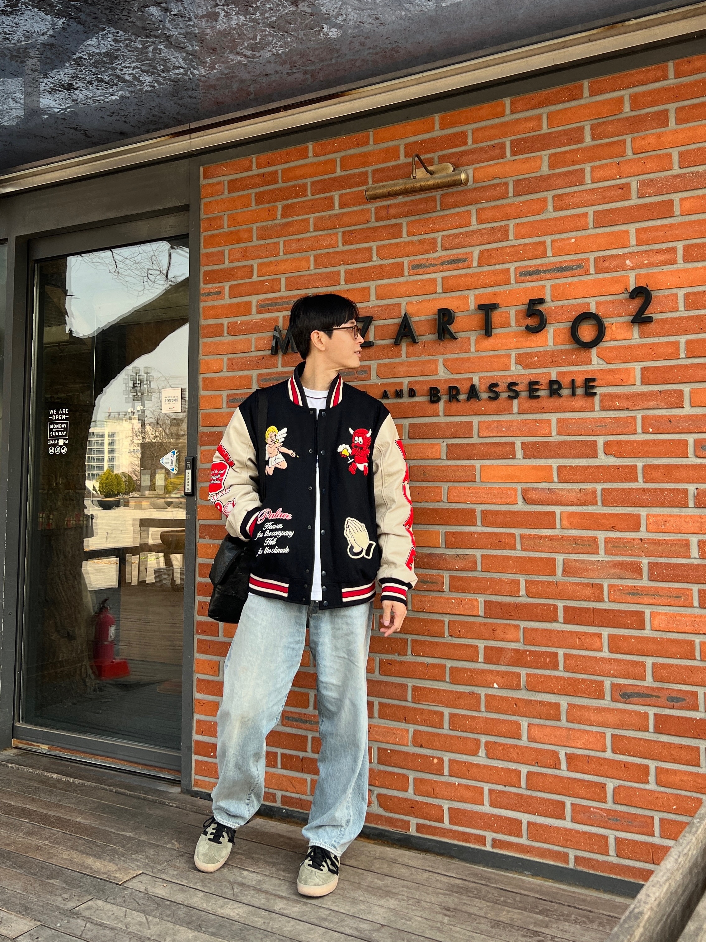 Palace Fallen Angels Varsity Jacket Navy - 23SS 착용 스타일 - 2