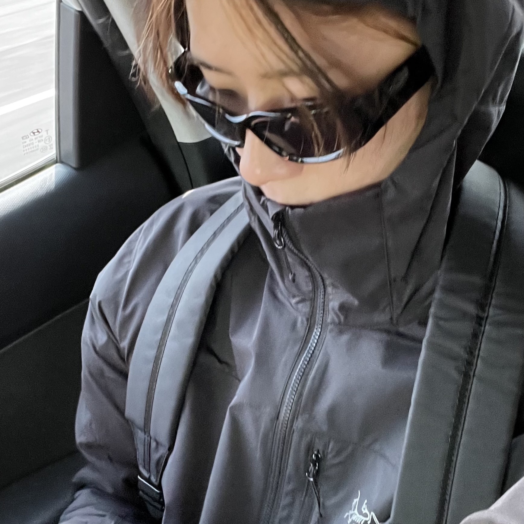 Arc'teryx Squamish Hoody Black 착용 스타일 - 1
