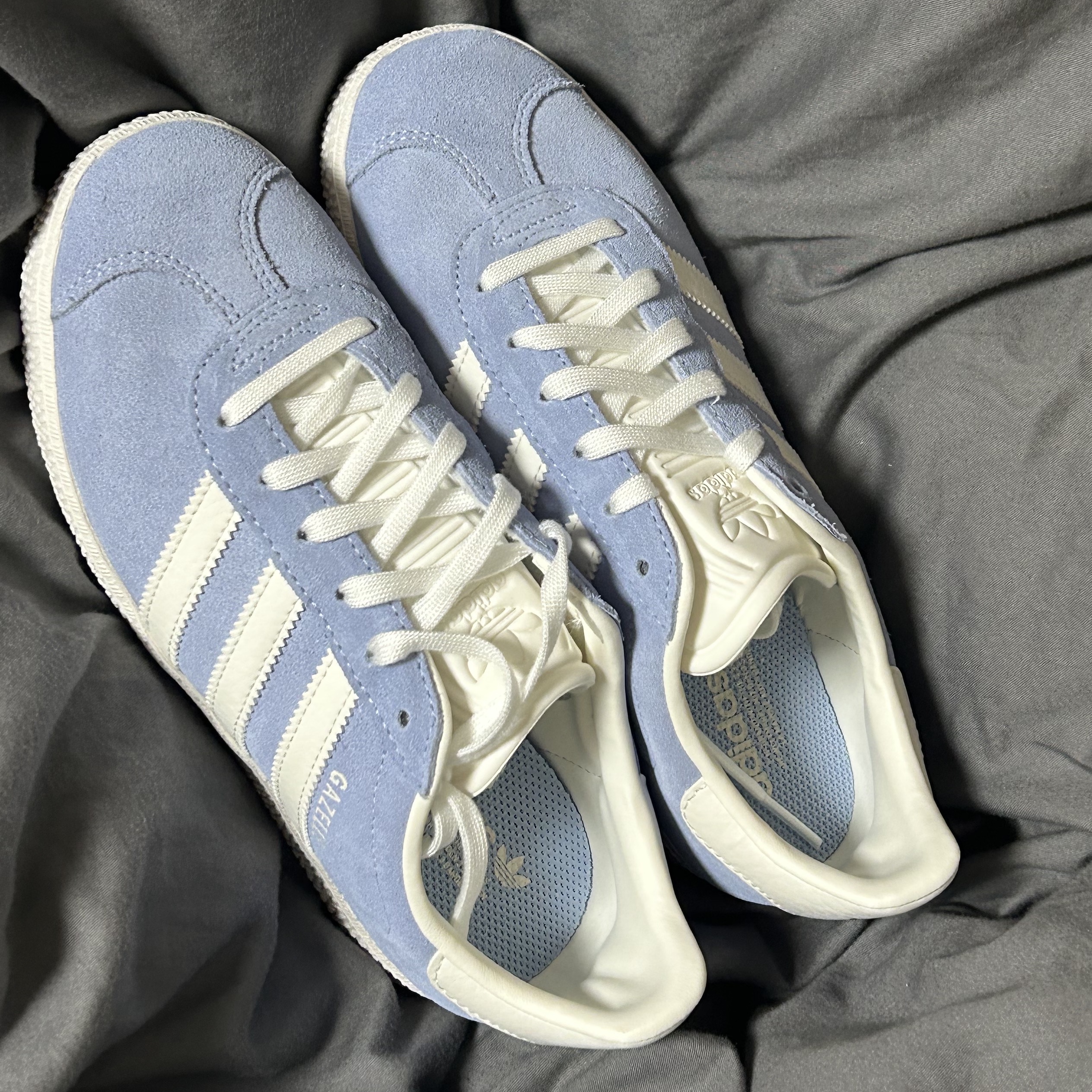 (J) Adidas Gazelle Blue Dawn 착용 스타일