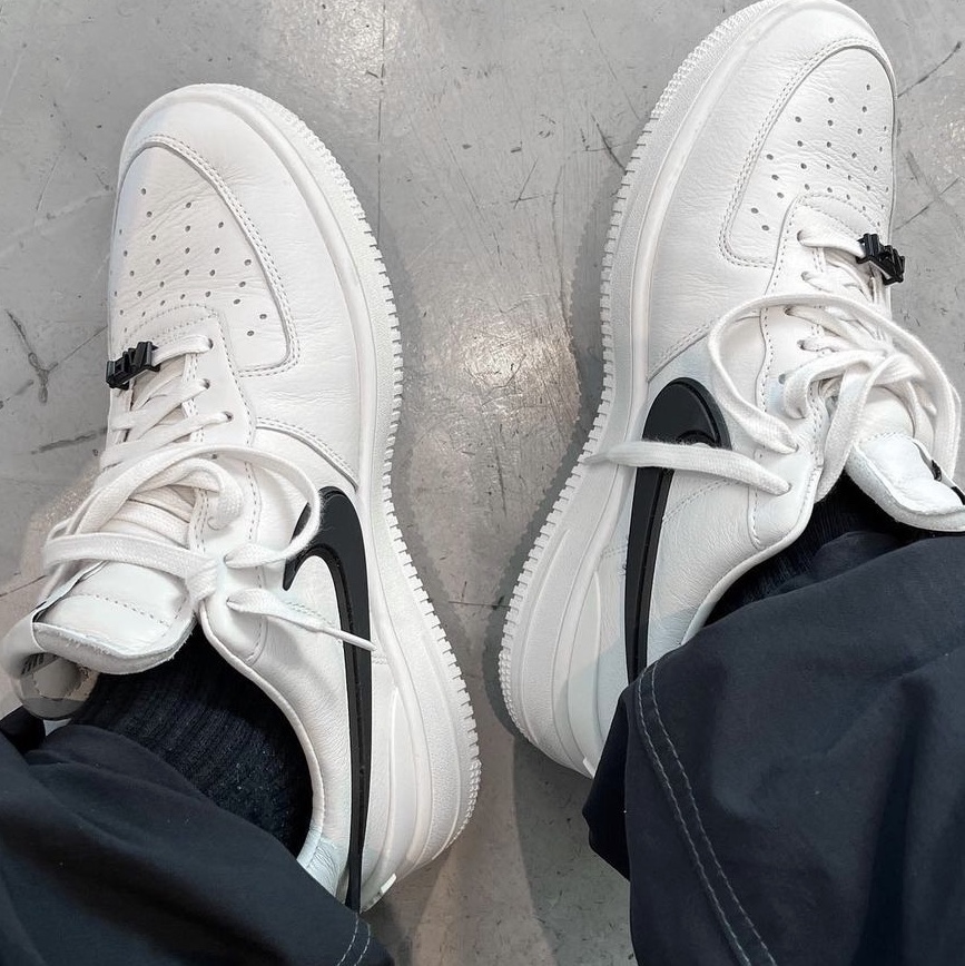 Nike x Ambush Air Force 1 Low SP Phantom 착용 스타일