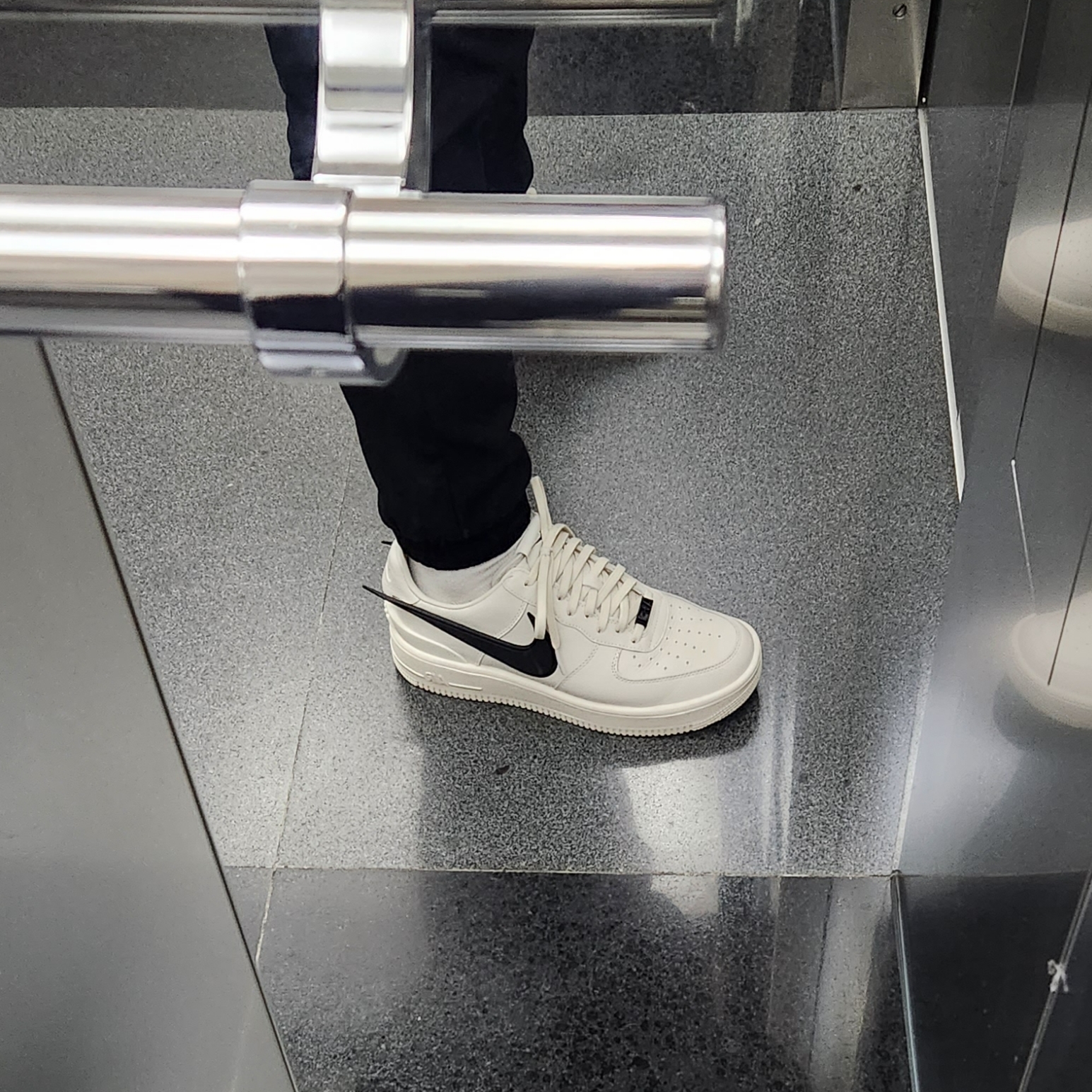 Nike x Ambush Air Force 1 Low SP Phantom 착용 스타일 - 1