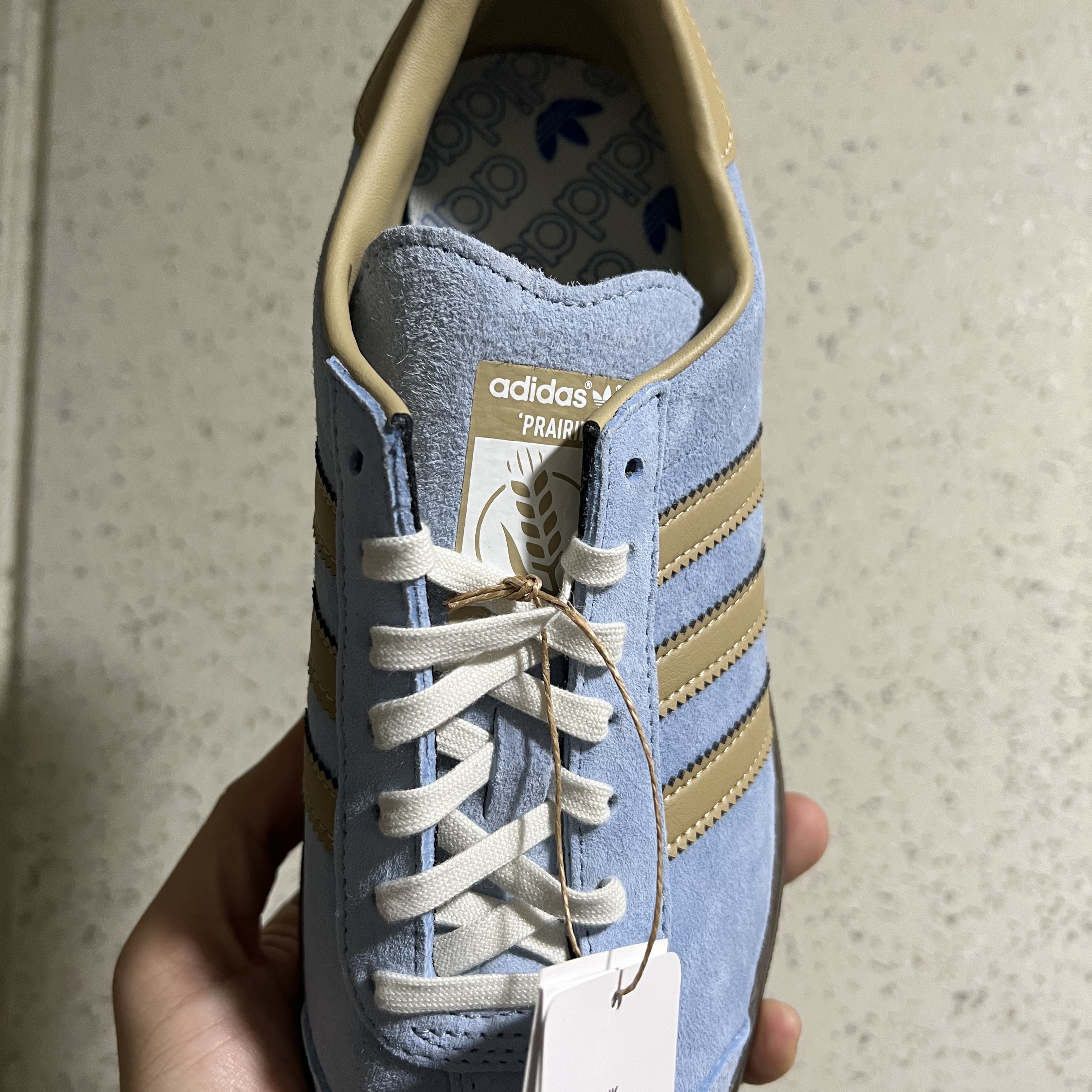 Adidas State Series Illinois Ambient Sky 착용 스타일 - 3