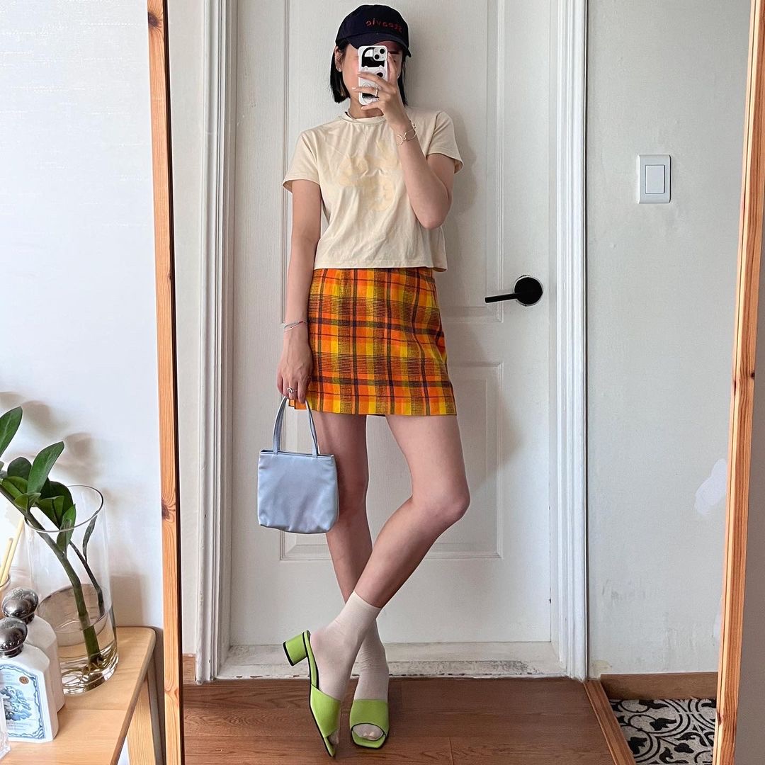 Hai Little Silk Bag Light Blue 착용 스타일 - 1