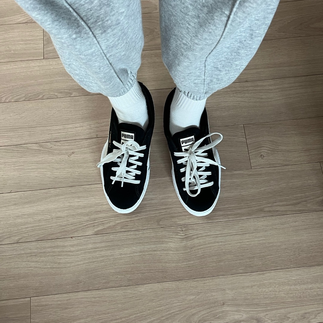 (W) Puma Love Suede Black 착용 스타일