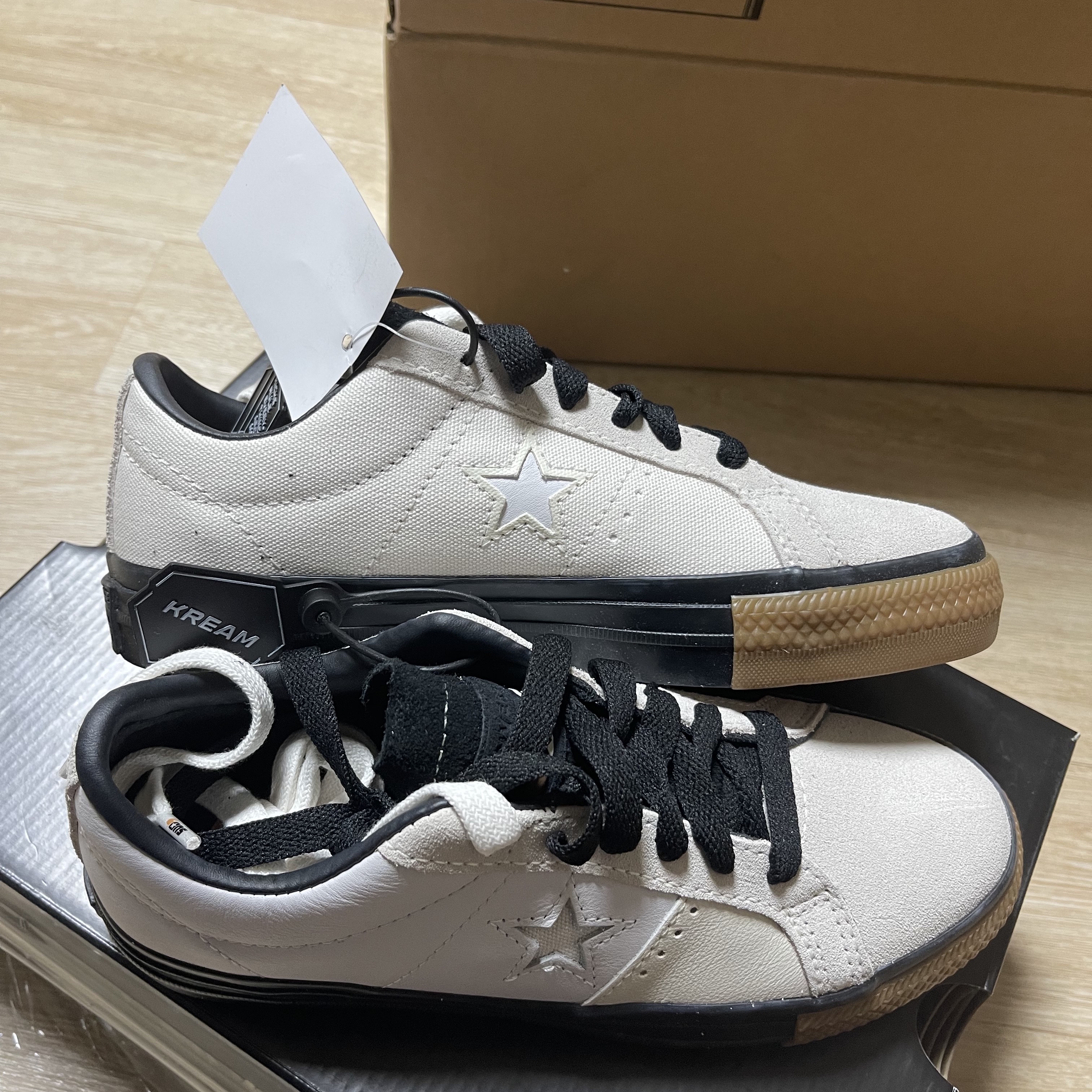 Converse x Carhartt WIP One Star Pro Low White 착용 스타일 - 2