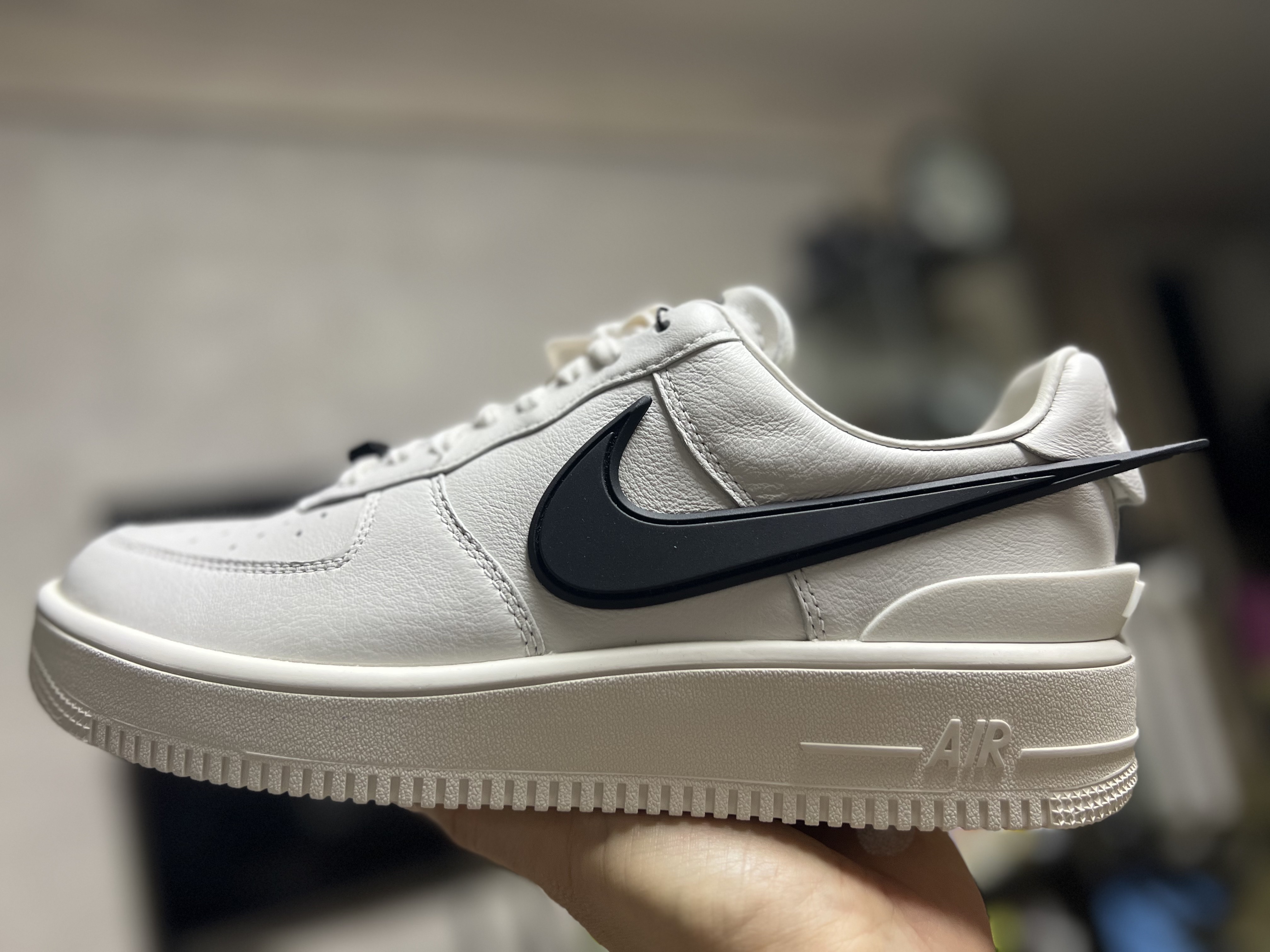 Nike x Ambush Air Force 1 Low SP Phantom 착용 스타일