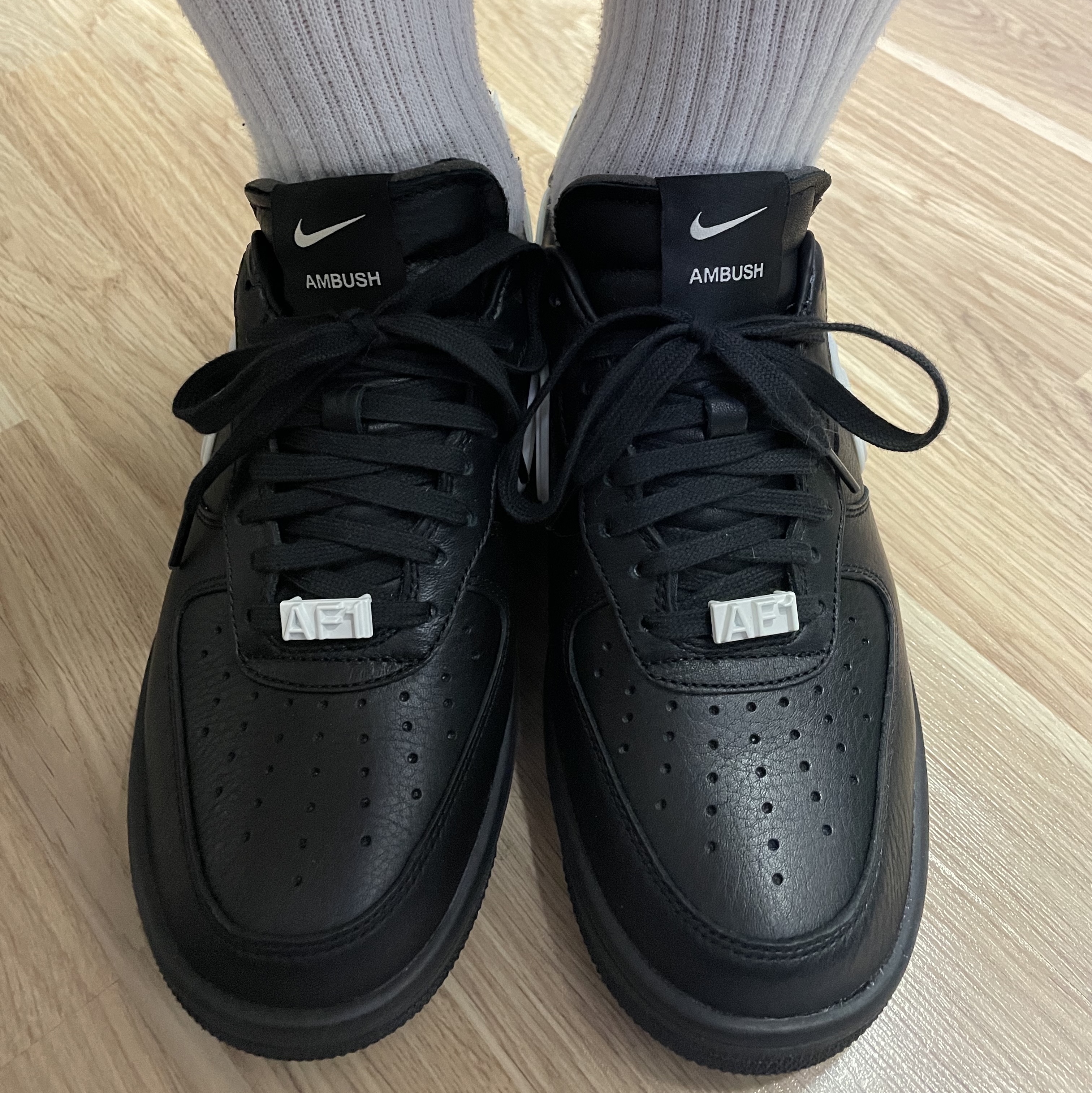 Nike x Ambush Air Force 1 Low SP Black 착용 스타일 - 1