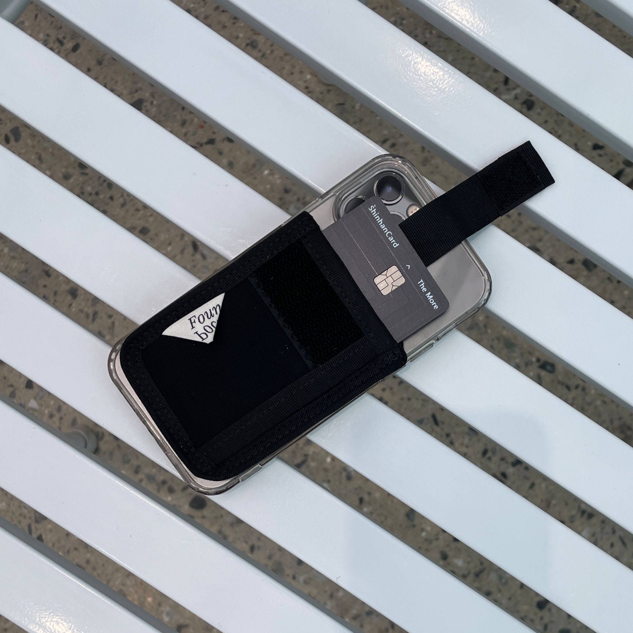 Found Pocket Slap Cardcase For Magsafe Black 착용 스타일 - 1