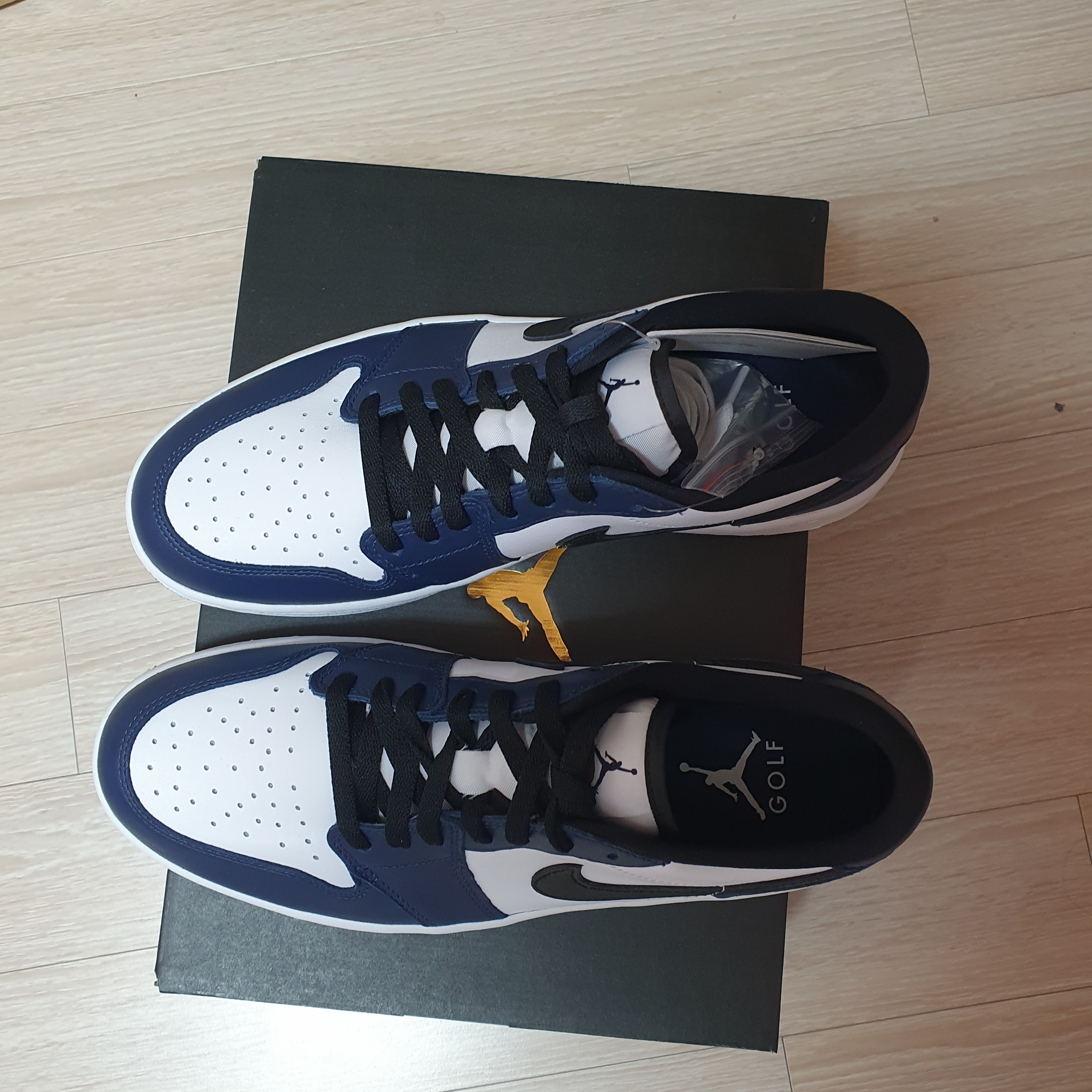 Jordan 1 Low Golf Midnight Navy 착용 스타일