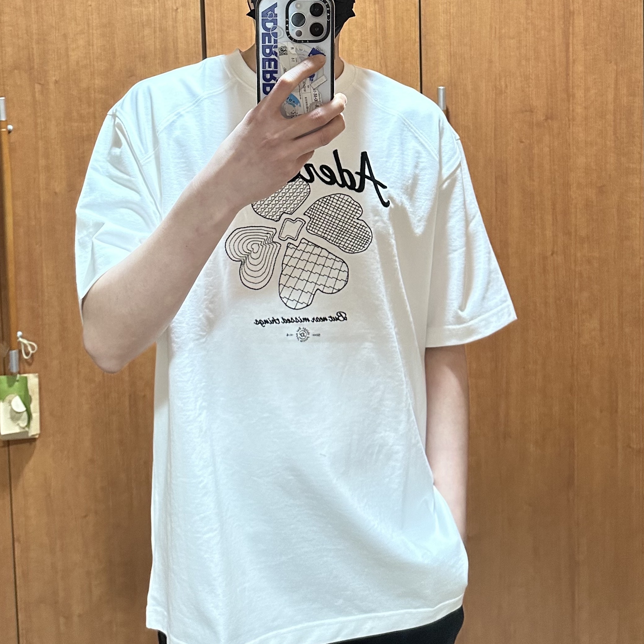 Ader Error Tever Logo T-Shirt White, Casetify x Ader Error iPhone Sticker Magsafe Case Clear 착용 스타일