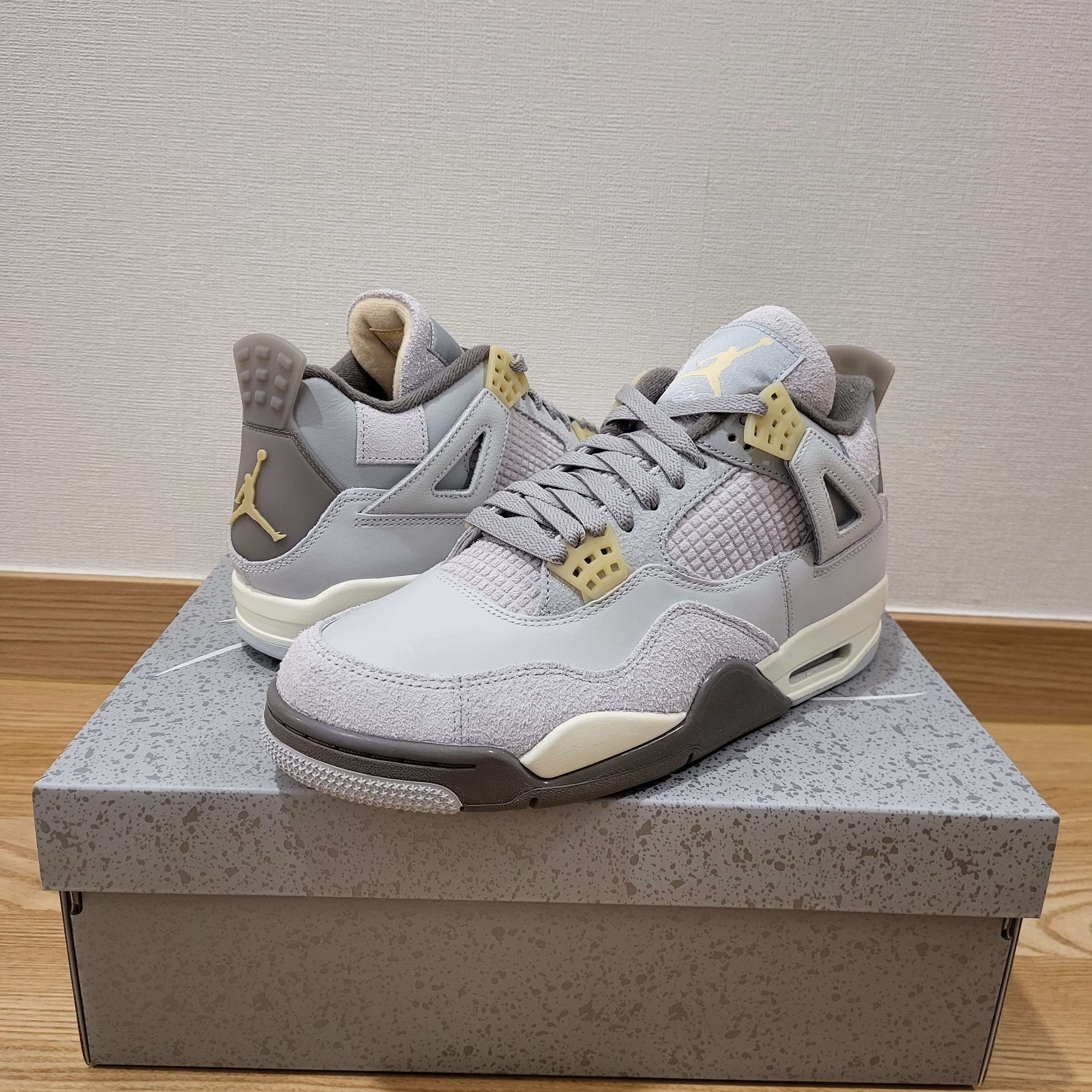 Jordan 4 Retro SE Craft 착용 스타일 - 2