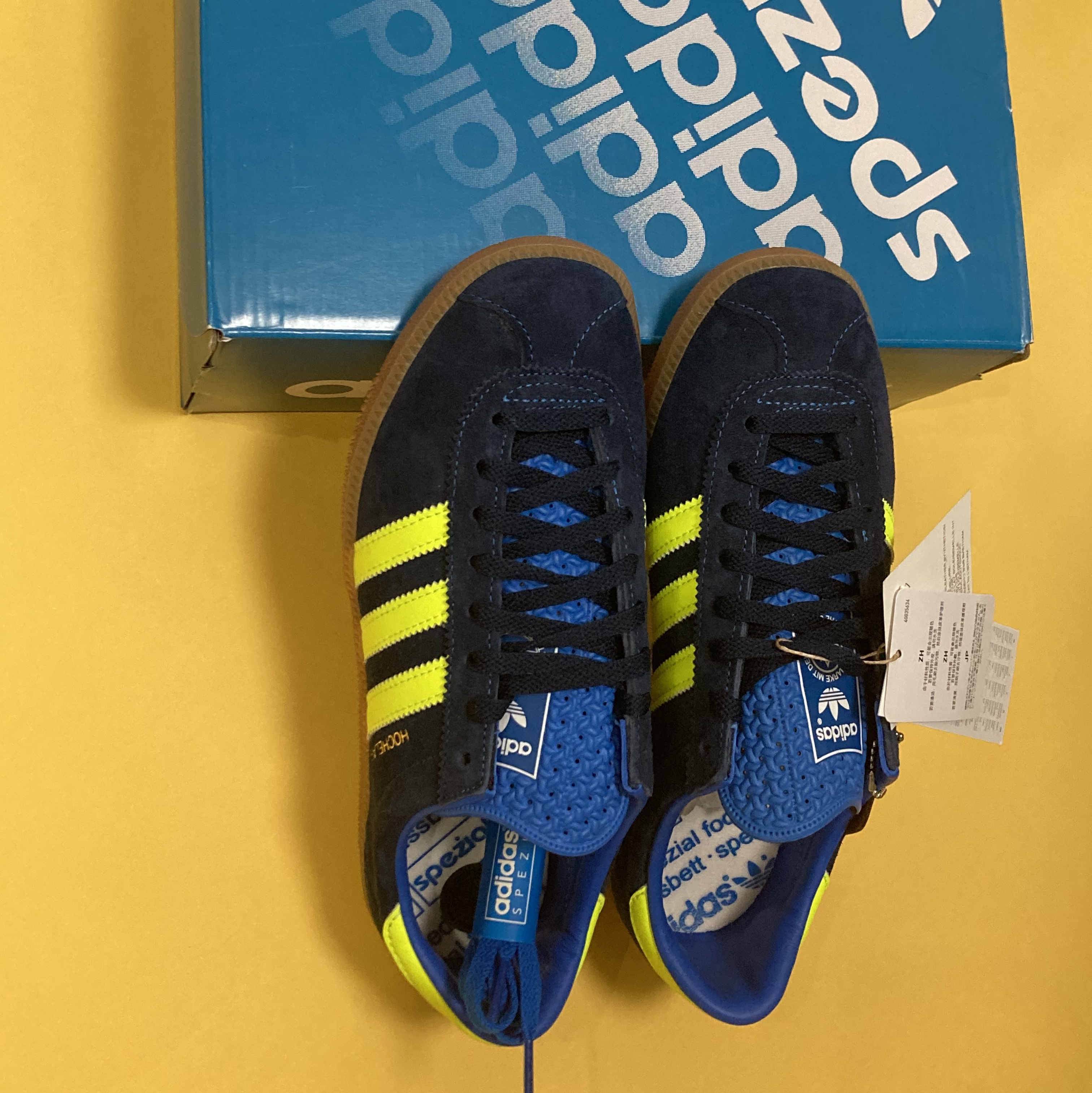 Adidas Hochelaga Spezial Night Indigo 착용 스타일 - 2