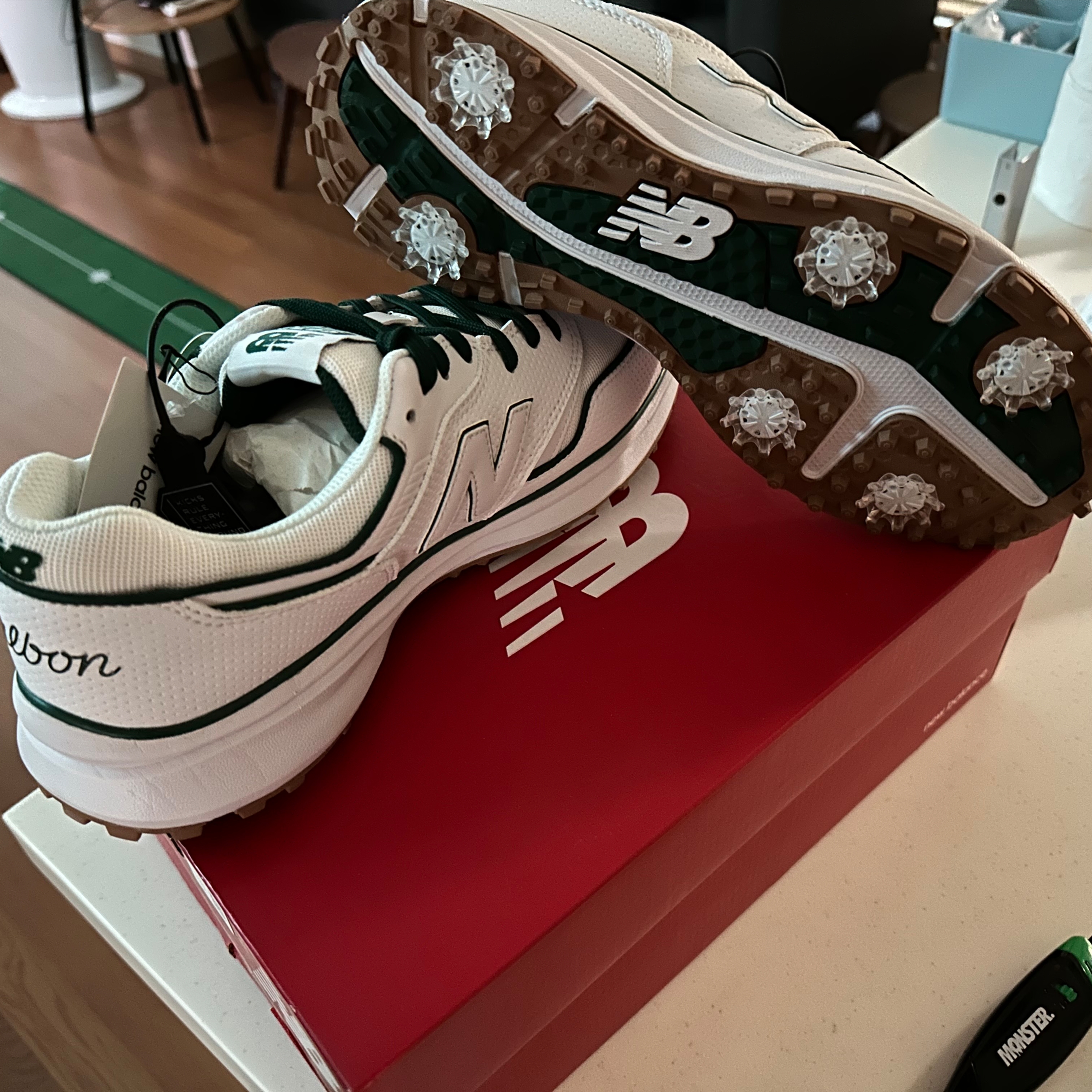New Balance x Malbon 997 Golf White Green 착용 스타일