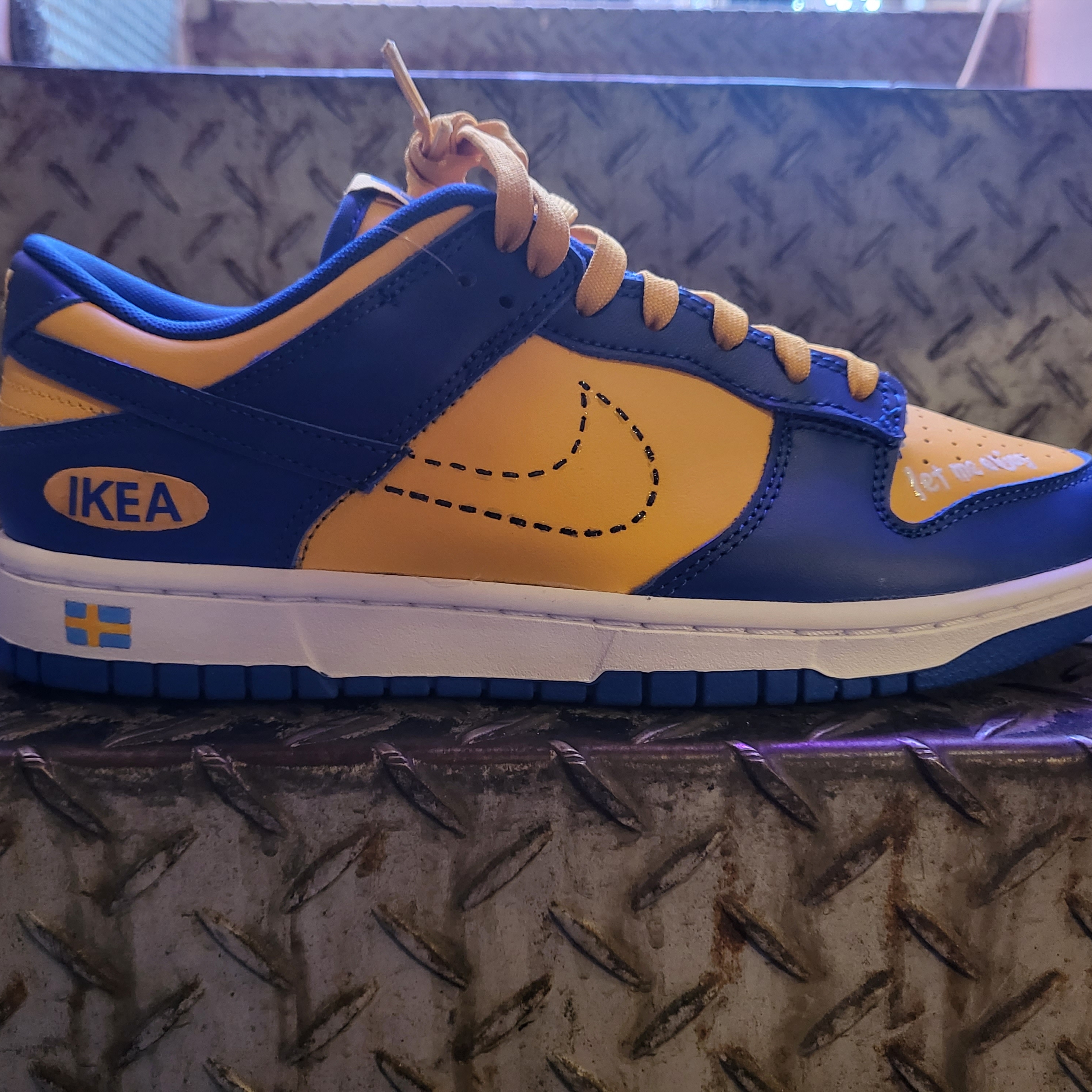Nike Dunk Low Retro Blue Jay and University Gold 착용 스타일 - 3
