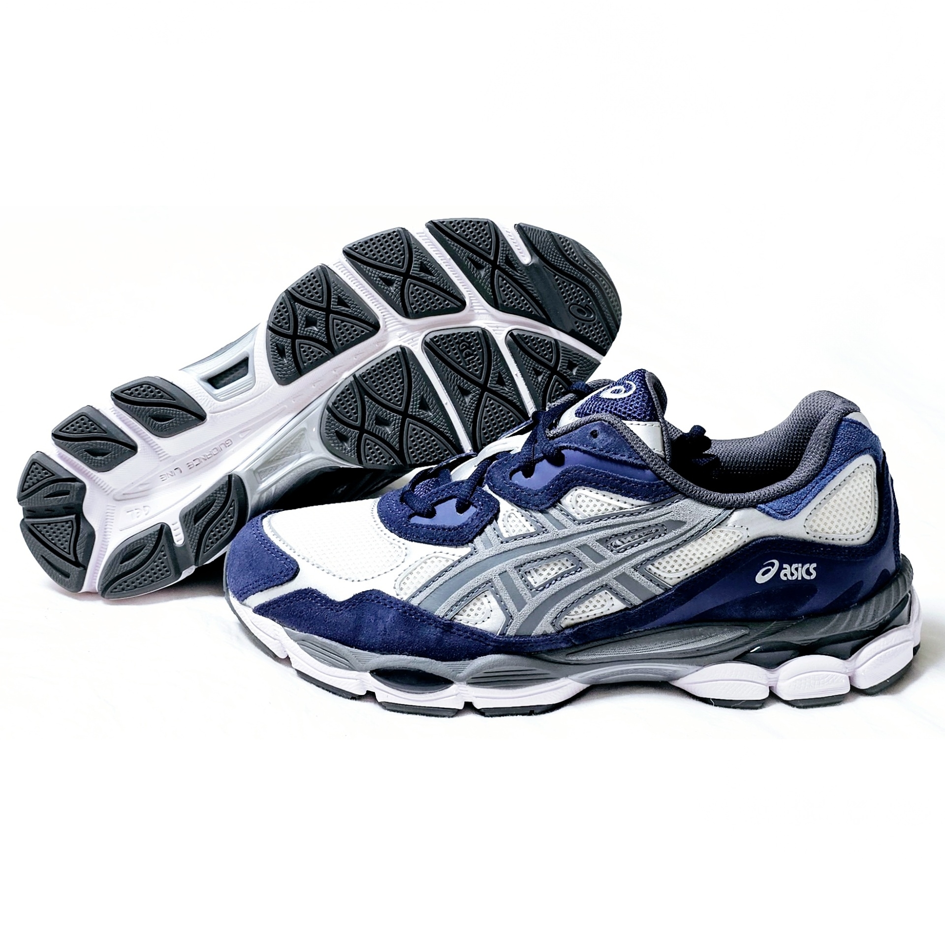 Asics Gel-NYC Cream Steel Grey 착용 스타일 - 1
