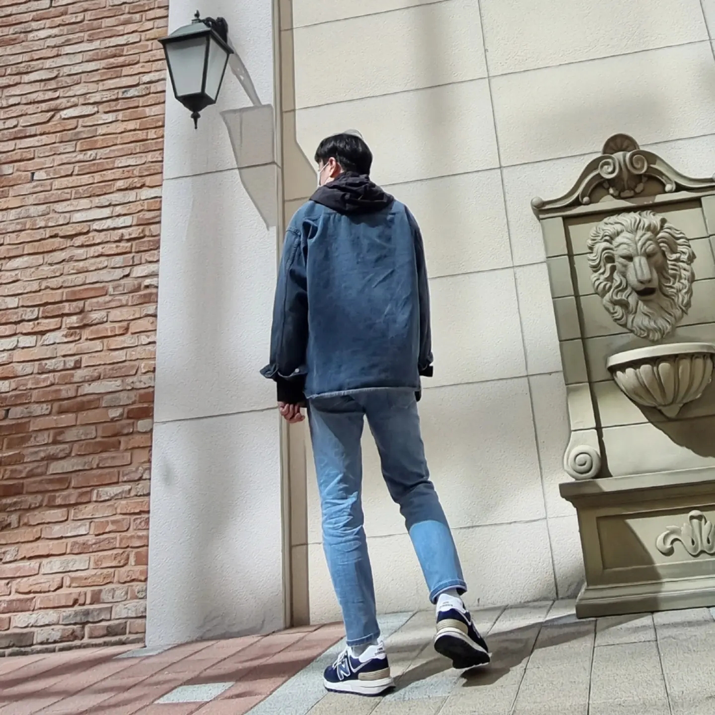 New Balance 574 Legacy Navy 착용 스타일 - 3