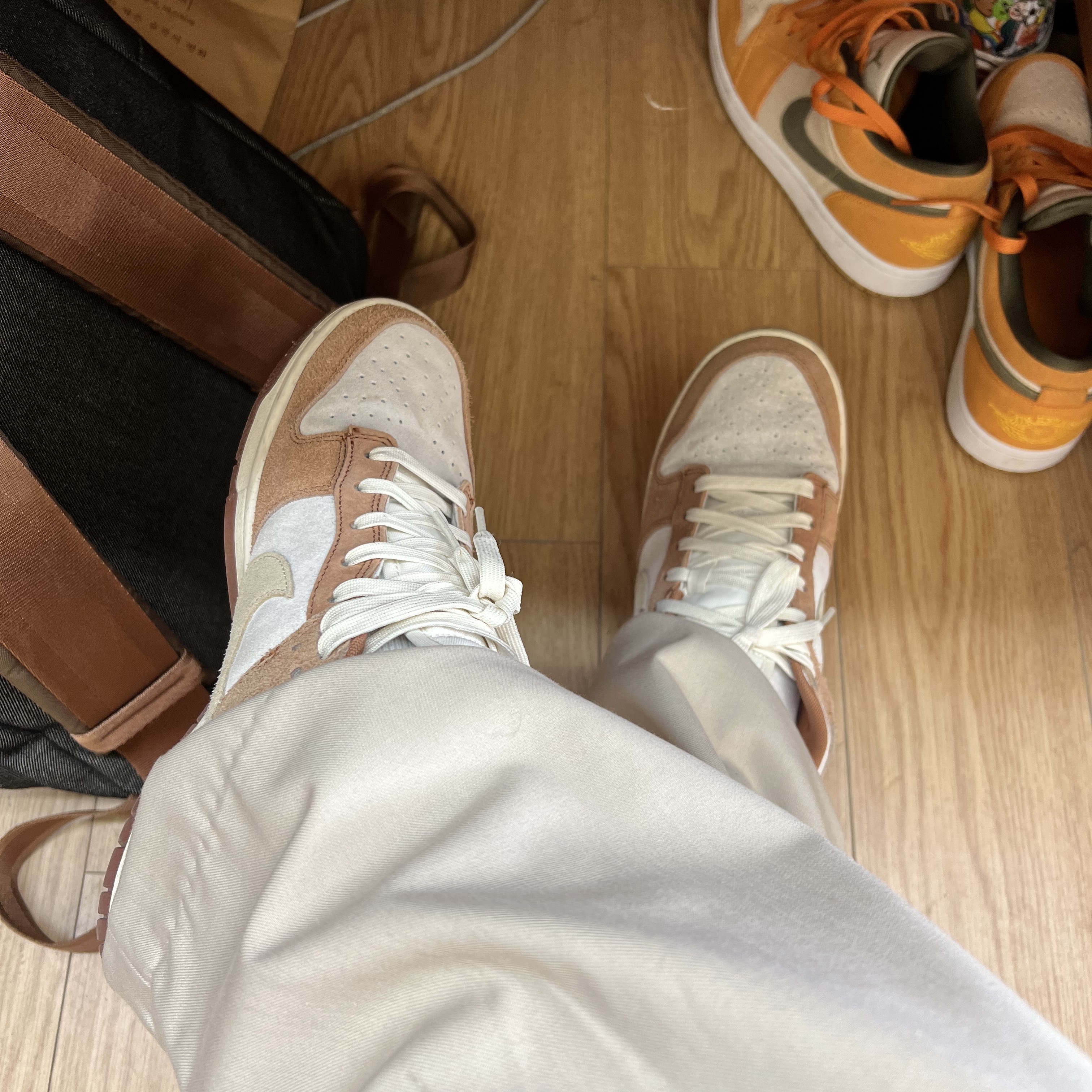 Nike Dunk Low Pro Premium Medium Curry 착용 스타일