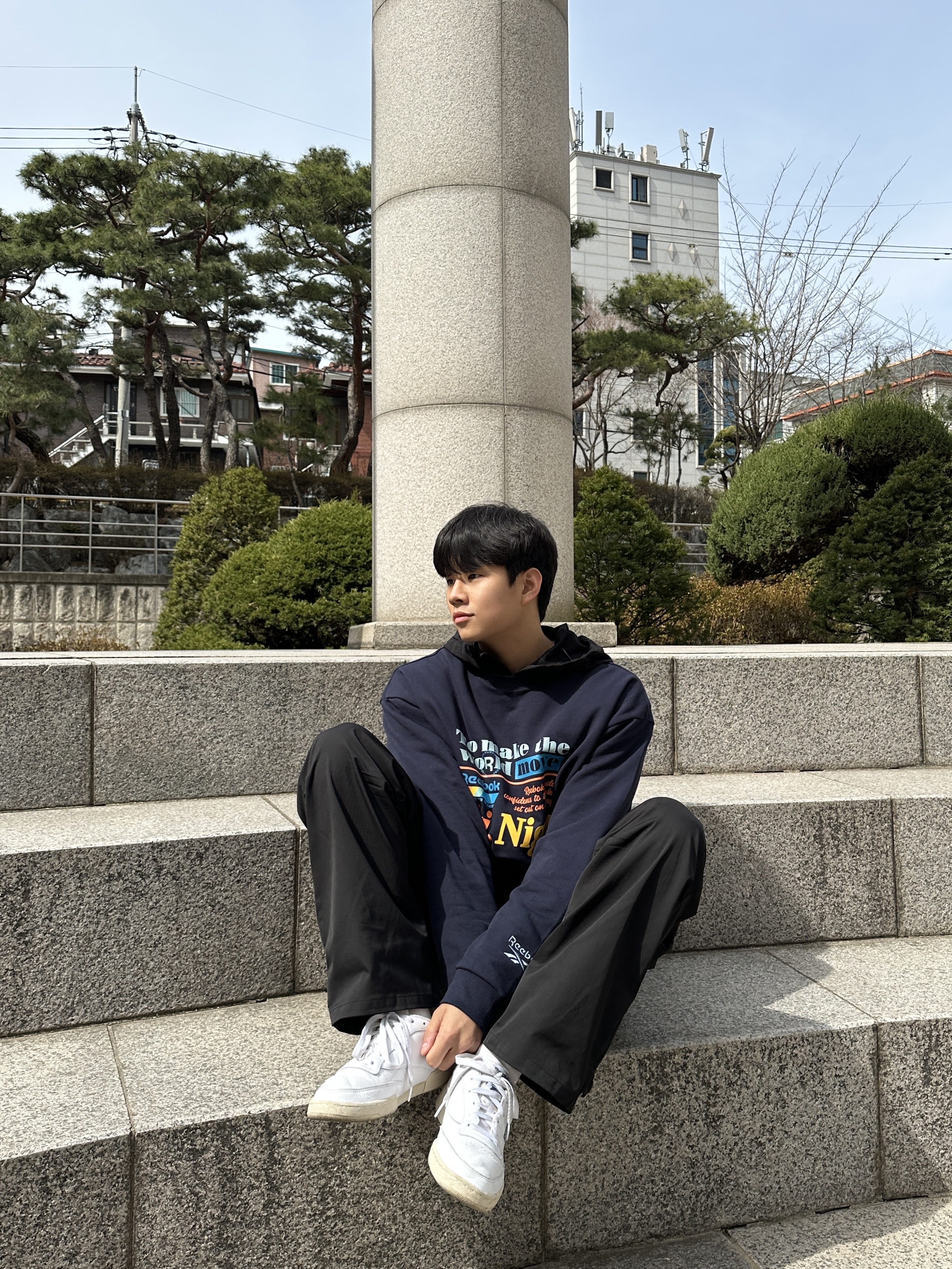 Reebok Club C 85 Vintage Retro White 착용 스타일 - 1