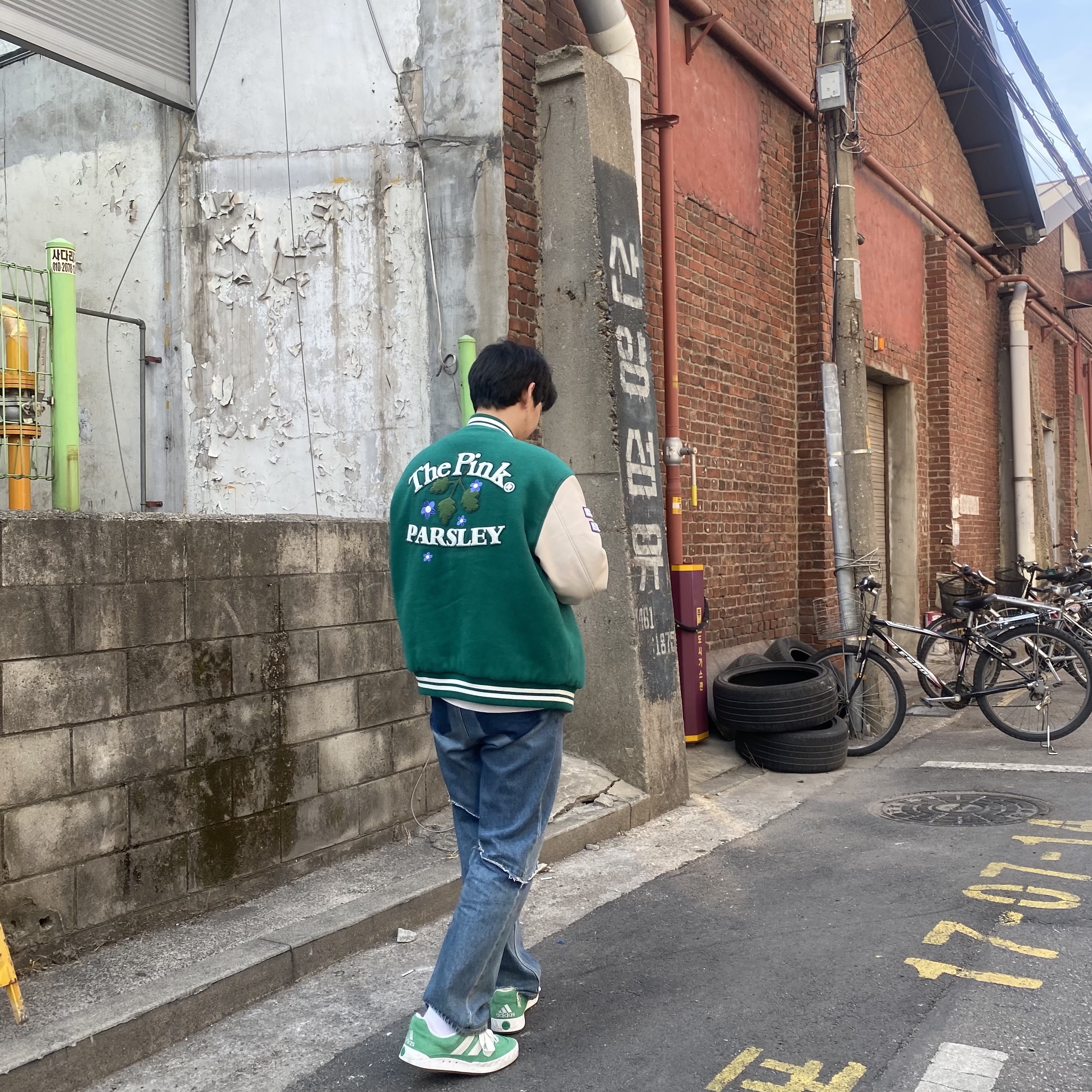 Adidas Adimatic Green, Ader Error Stami Jeans Blue 착용 스타일