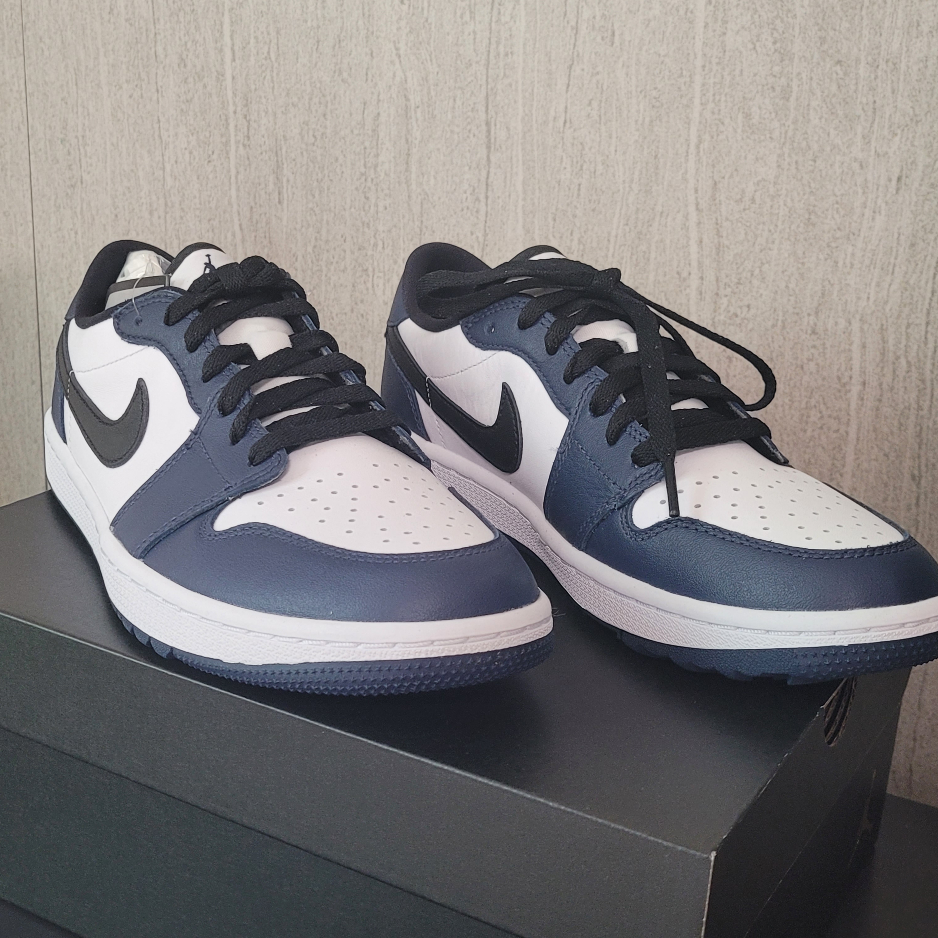 Jordan 1 Low Golf Midnight Navy 착용 스타일 - 1