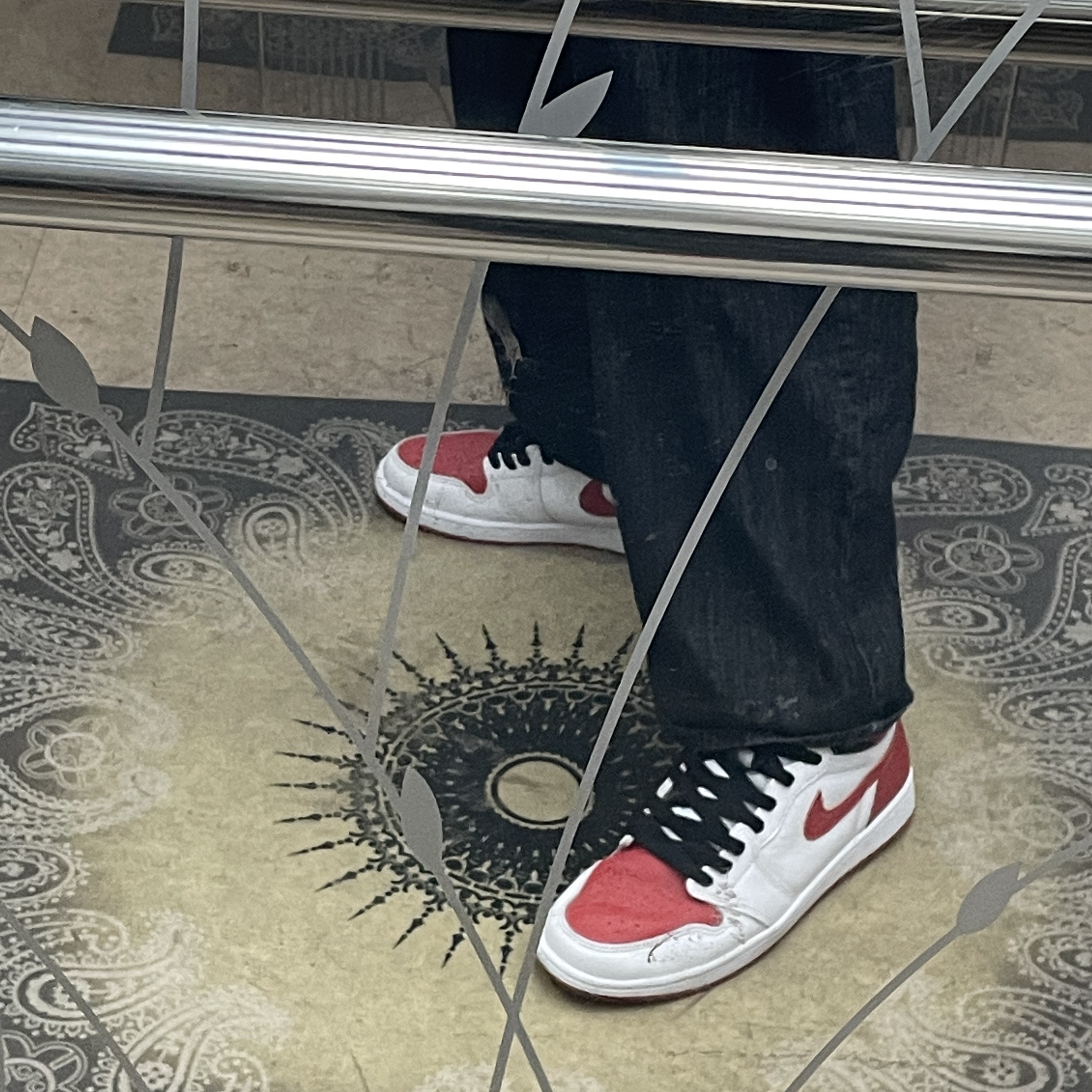 Jordan 1 Retro High OG Heritage 착용 스타일 - 3