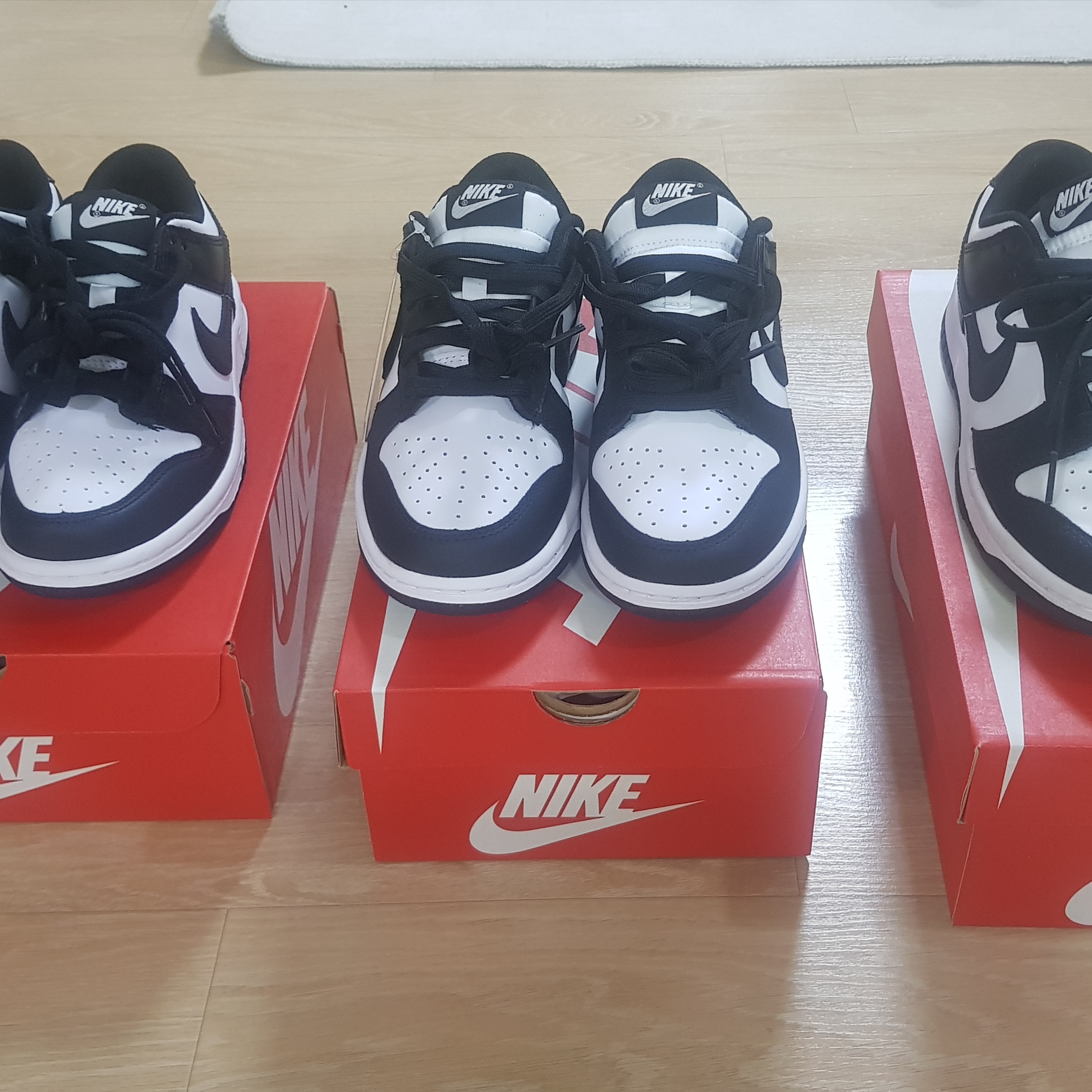 Nike Dunk Low Retro Black 착용 스타일
