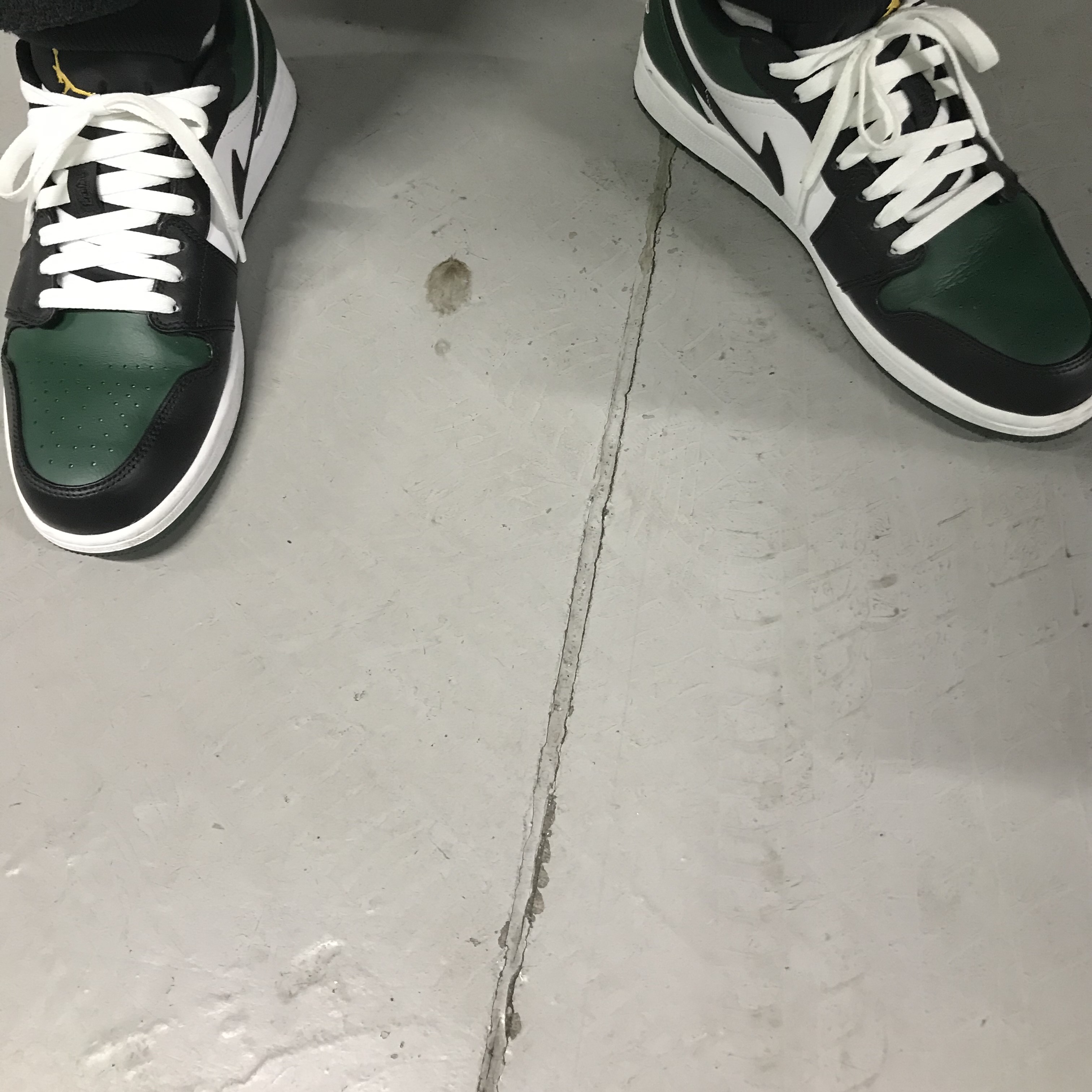 Jordan 1 Low Green Toe 착용 스타일