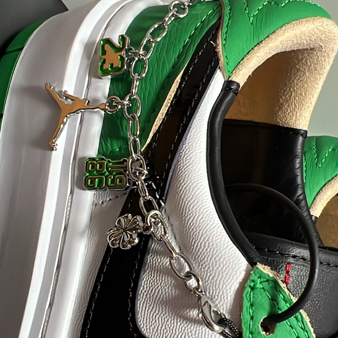 (W) Jordan 1 Elevate Low SE Lucky Green 착용 스타일