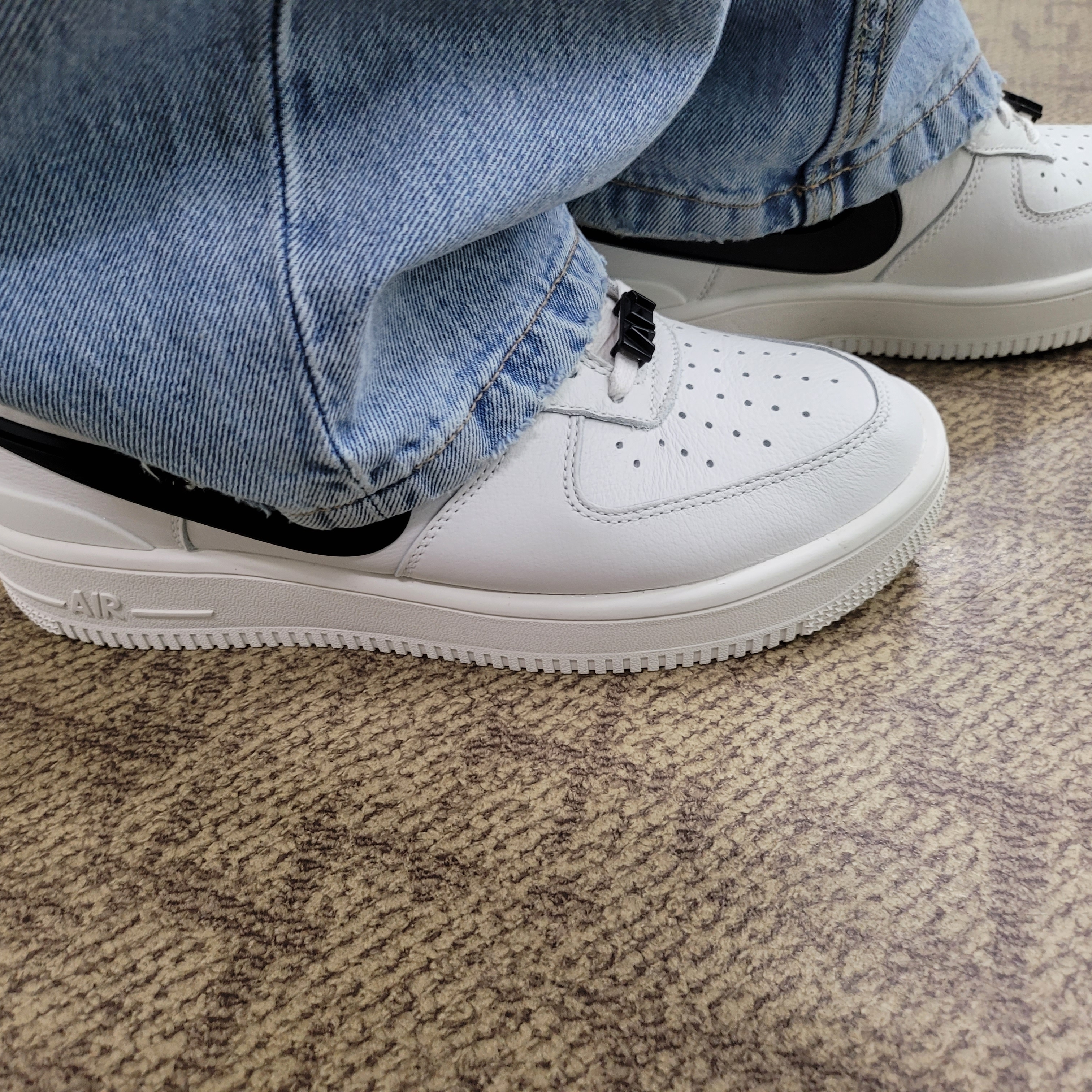 Nike x Ambush Air Force 1 Low SP Phantom 착용 스타일 - 1