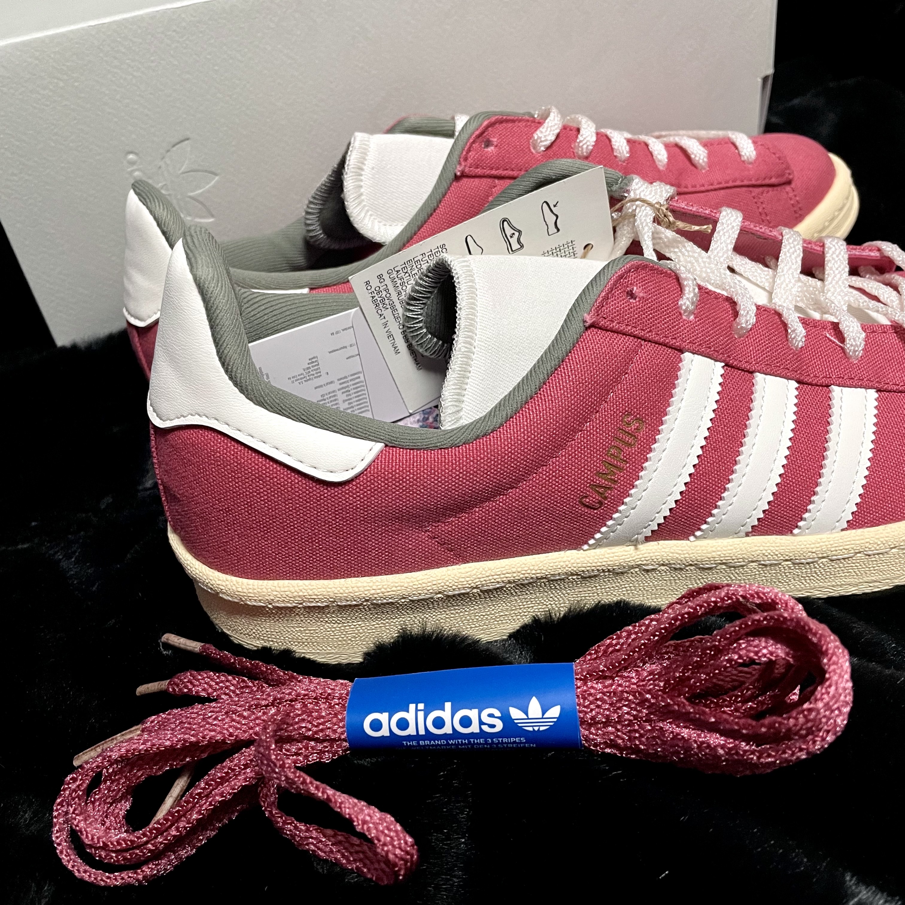 Adidas Campus 80s Wonder Red Off White 착용 스타일