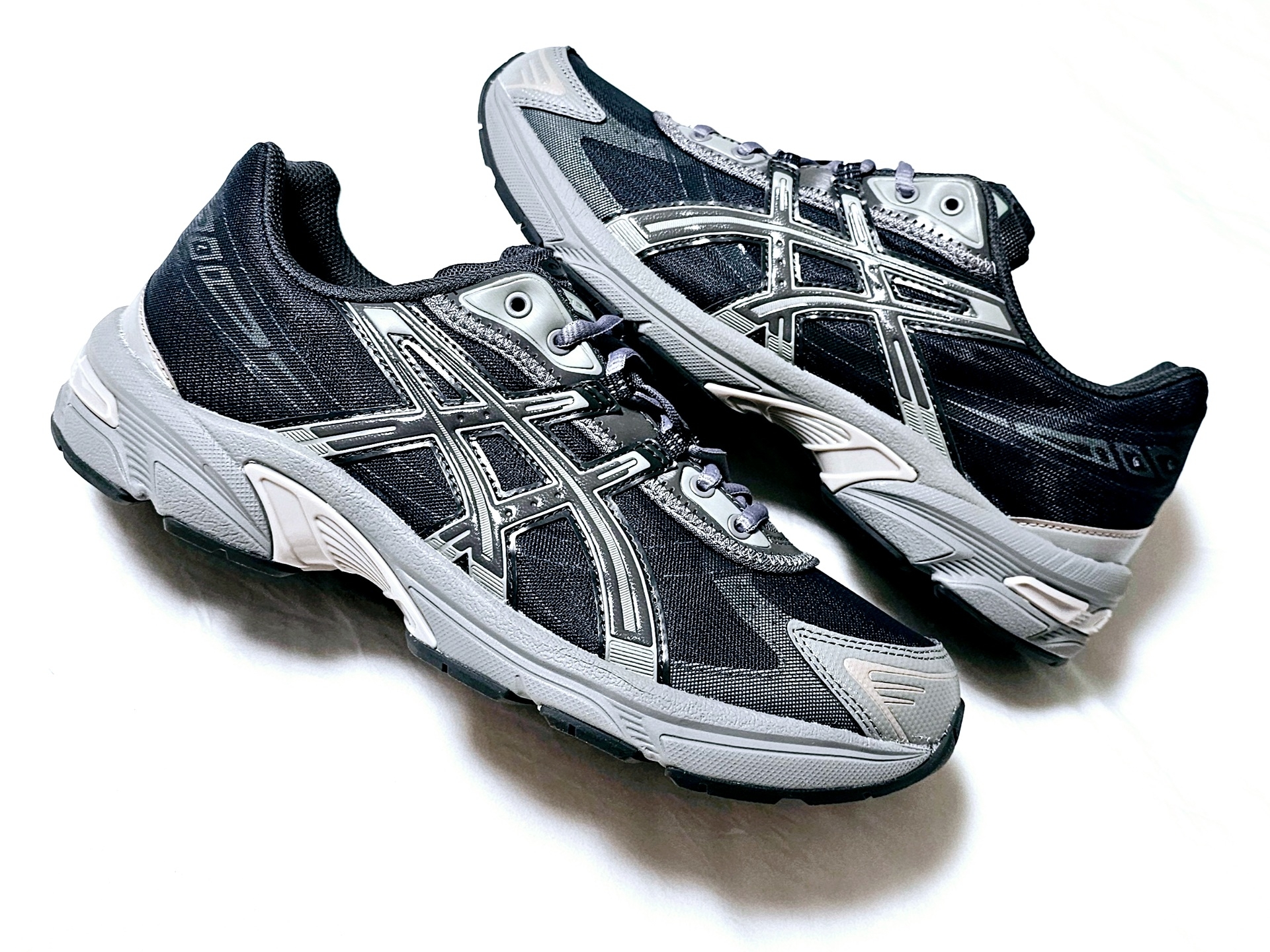 Asics Gel-1130 RE Obsidian Grey 착용 스타일 - 3