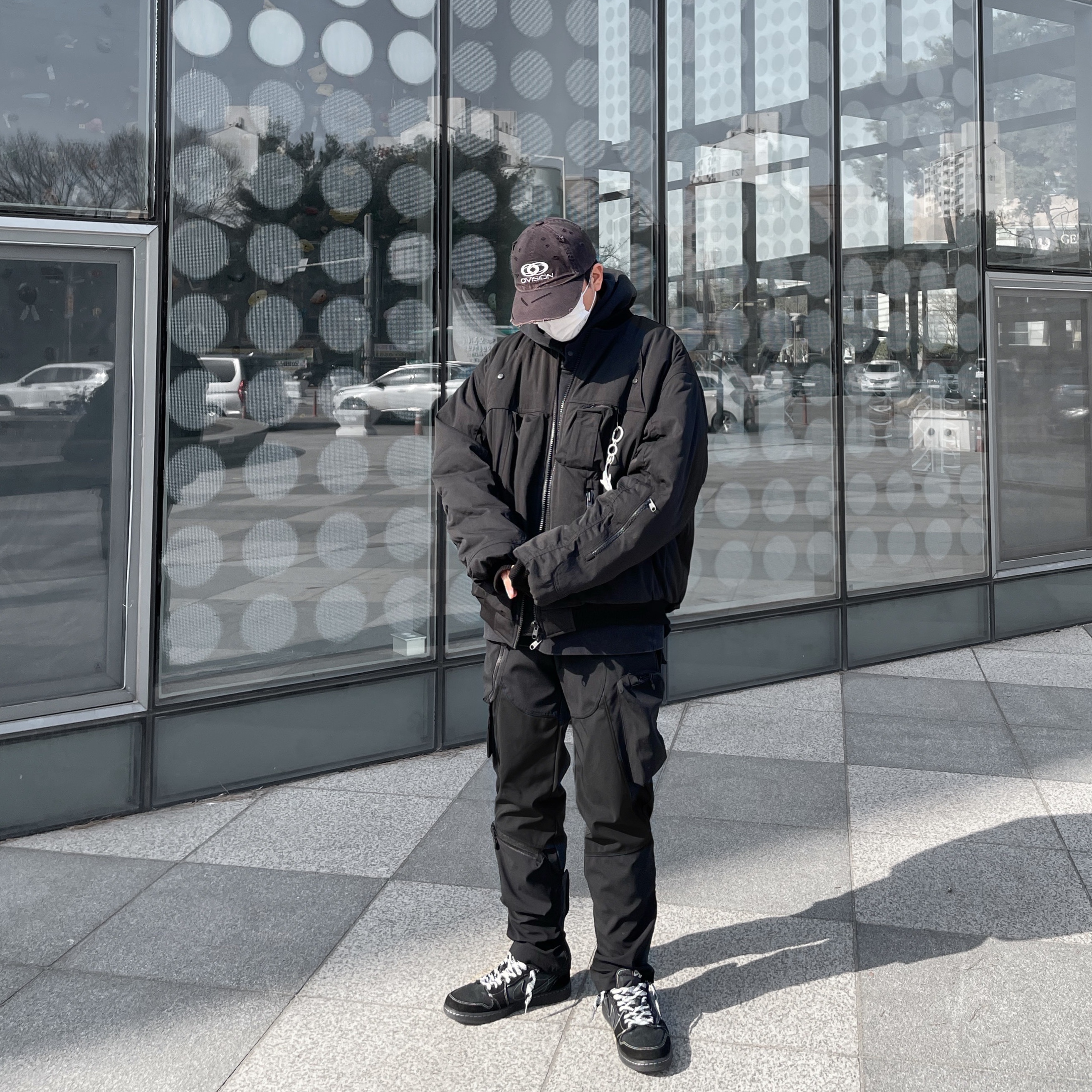 Jordan 1 x Travis Scott Retro Low OG SP Black Phantom, Undermycar Juggernaut Double Back Zip Steroid Bomber Triple Black - 23SS 착용 스타일 - 1