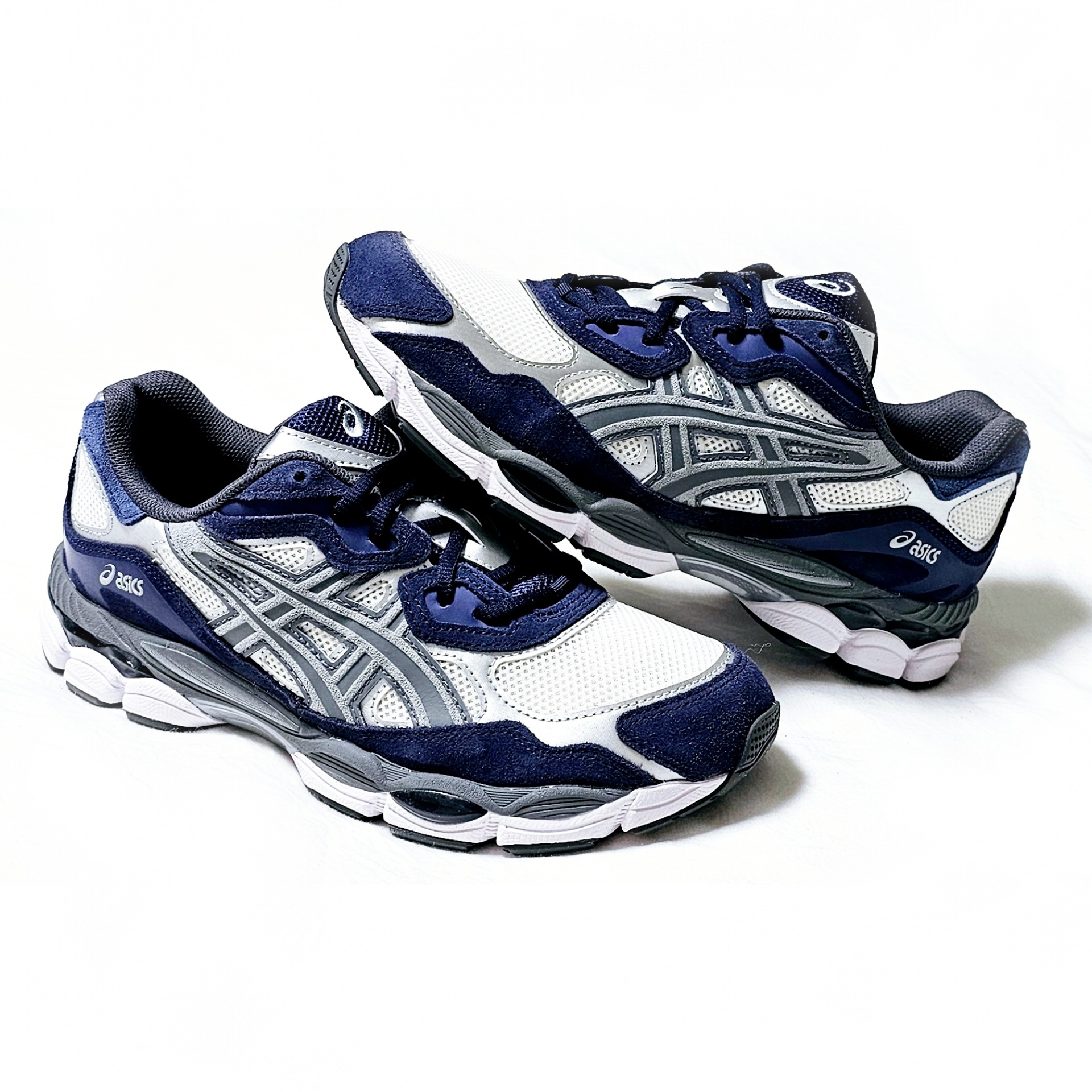 Asics Gel-NYC Cream Steel Grey 착용 스타일 - 2