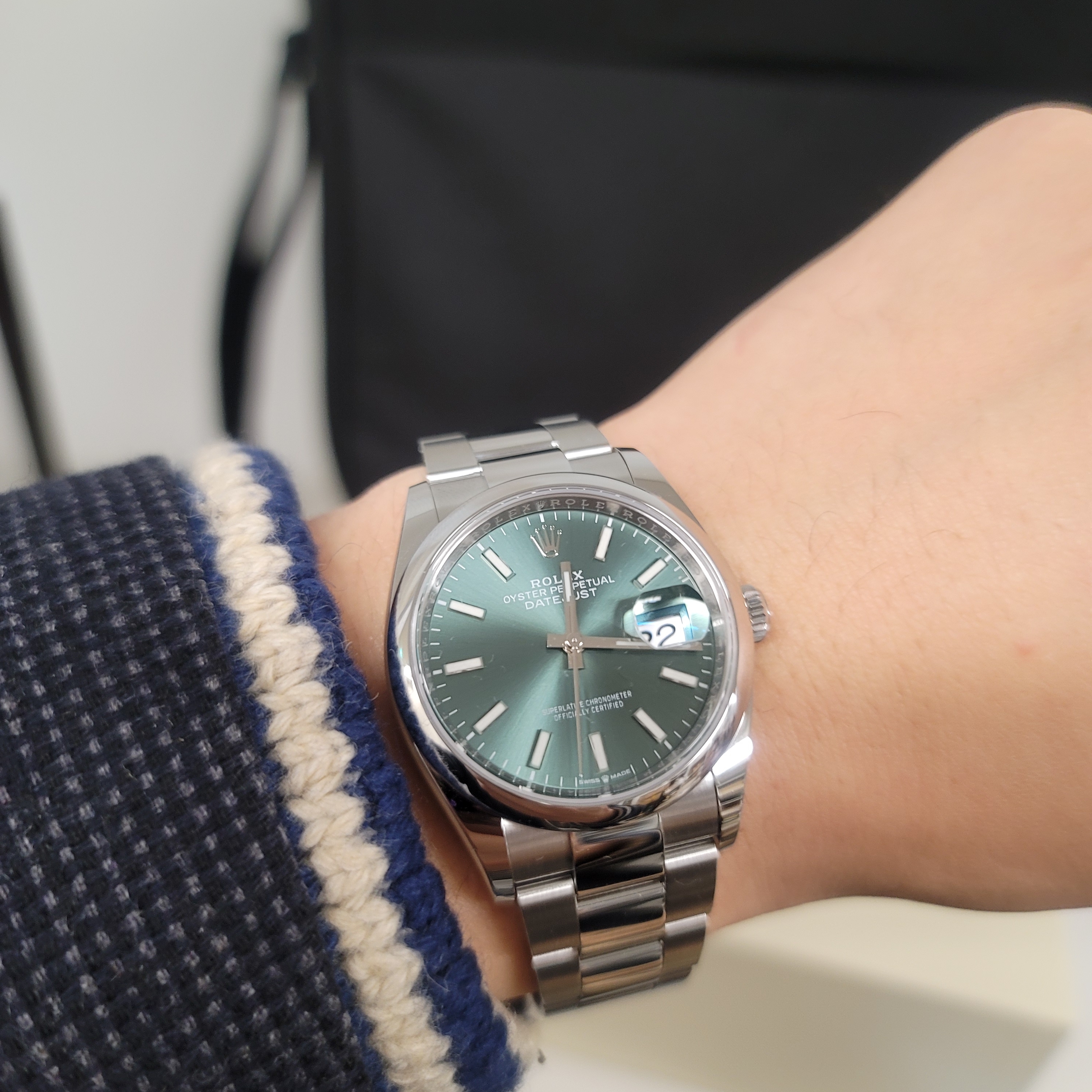 Rolex Datejust 36mm 126200 Mint Green Oyster 착용 스타일
