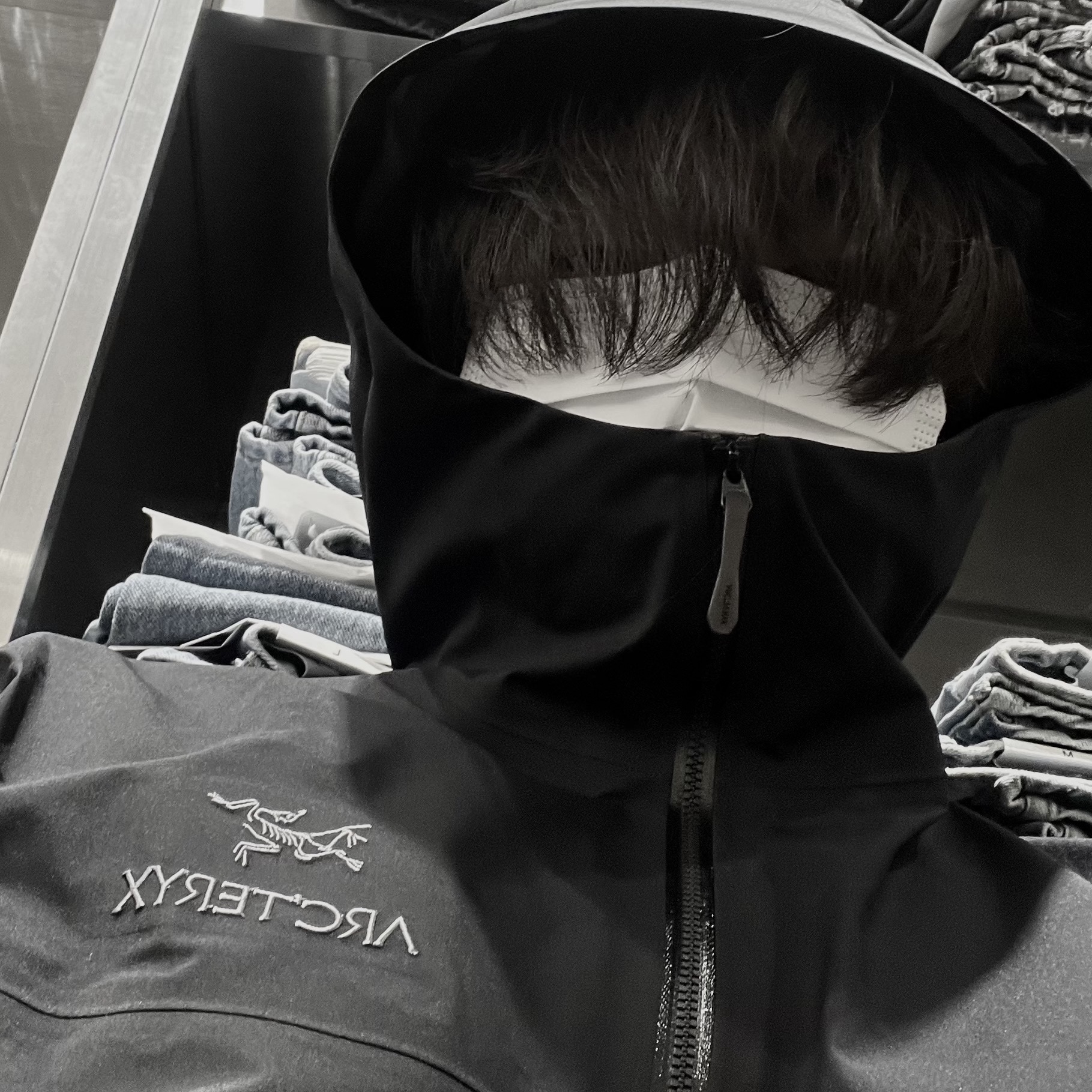 Arc'teryx Beta Jacket Black 착용 스타일