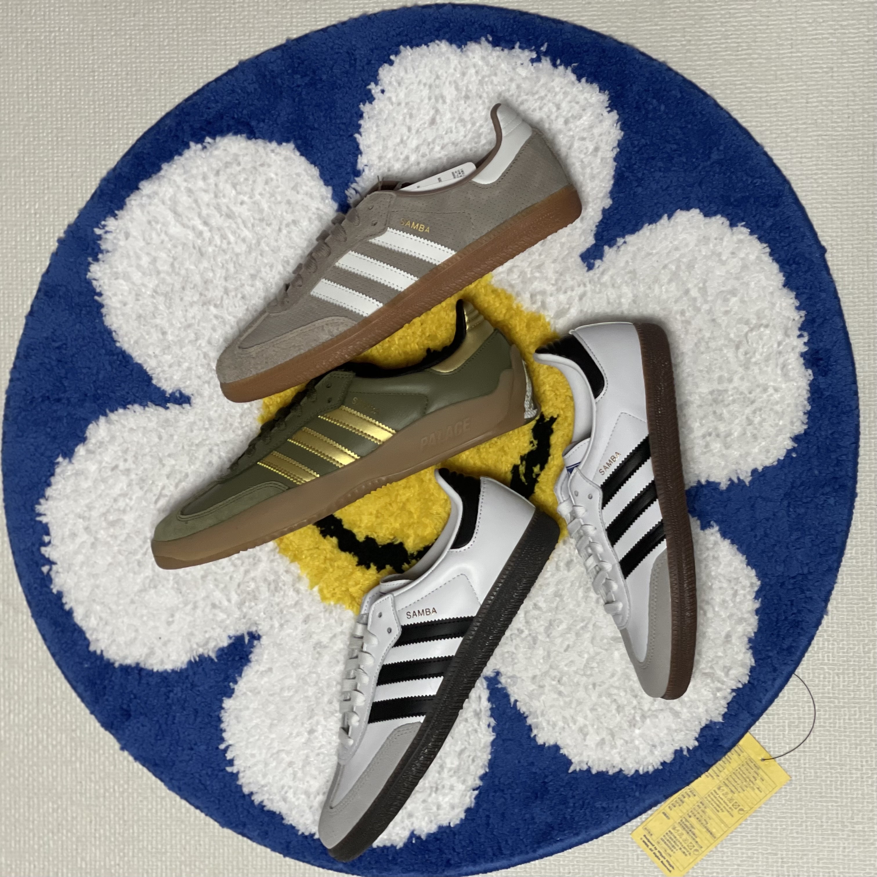Adidas Samba Vegan White Black, Adidas x Palace Samba Olive Gold 착용 스타일