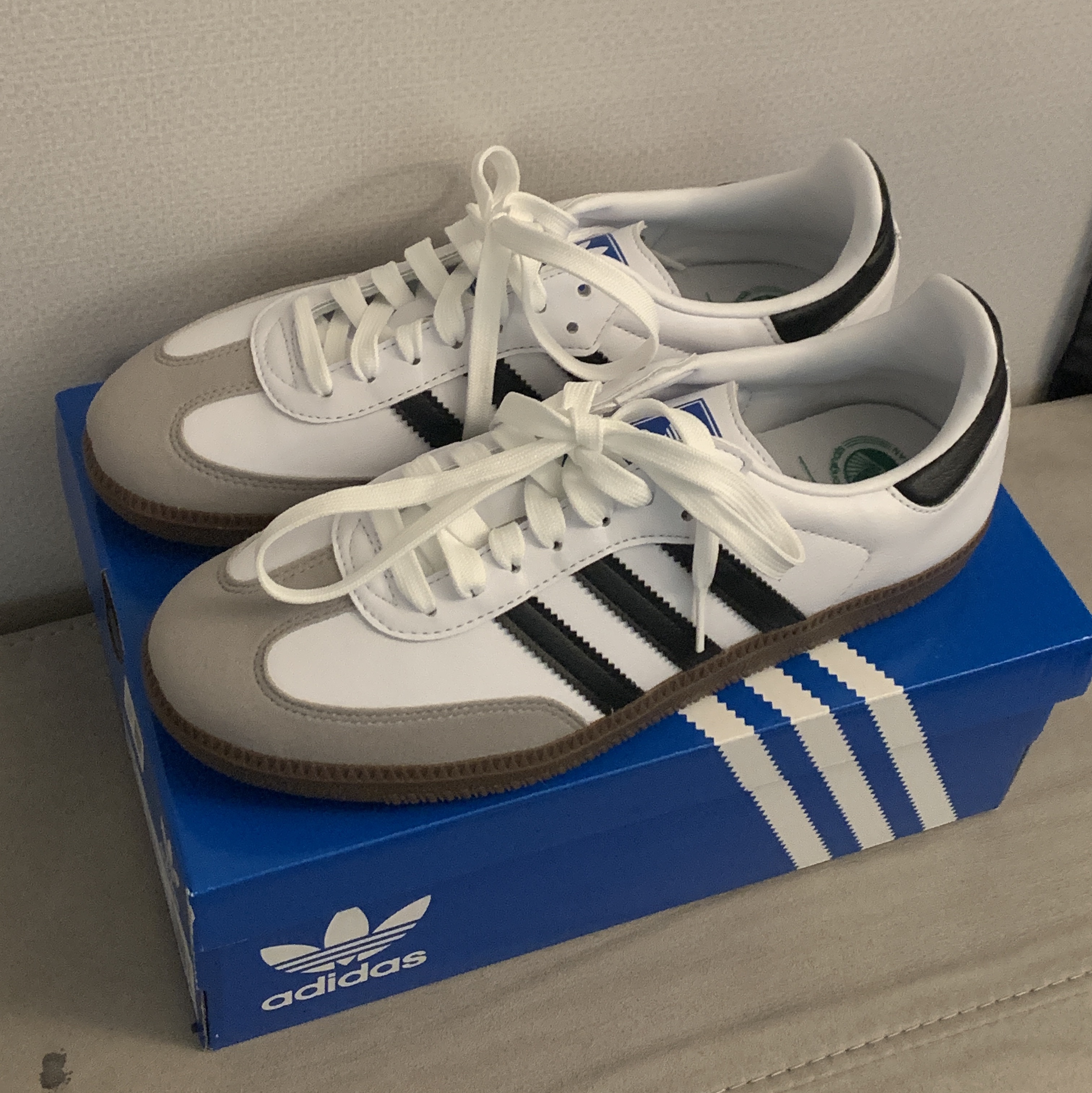 Adidas Samba Vegan White Black 착용 스타일