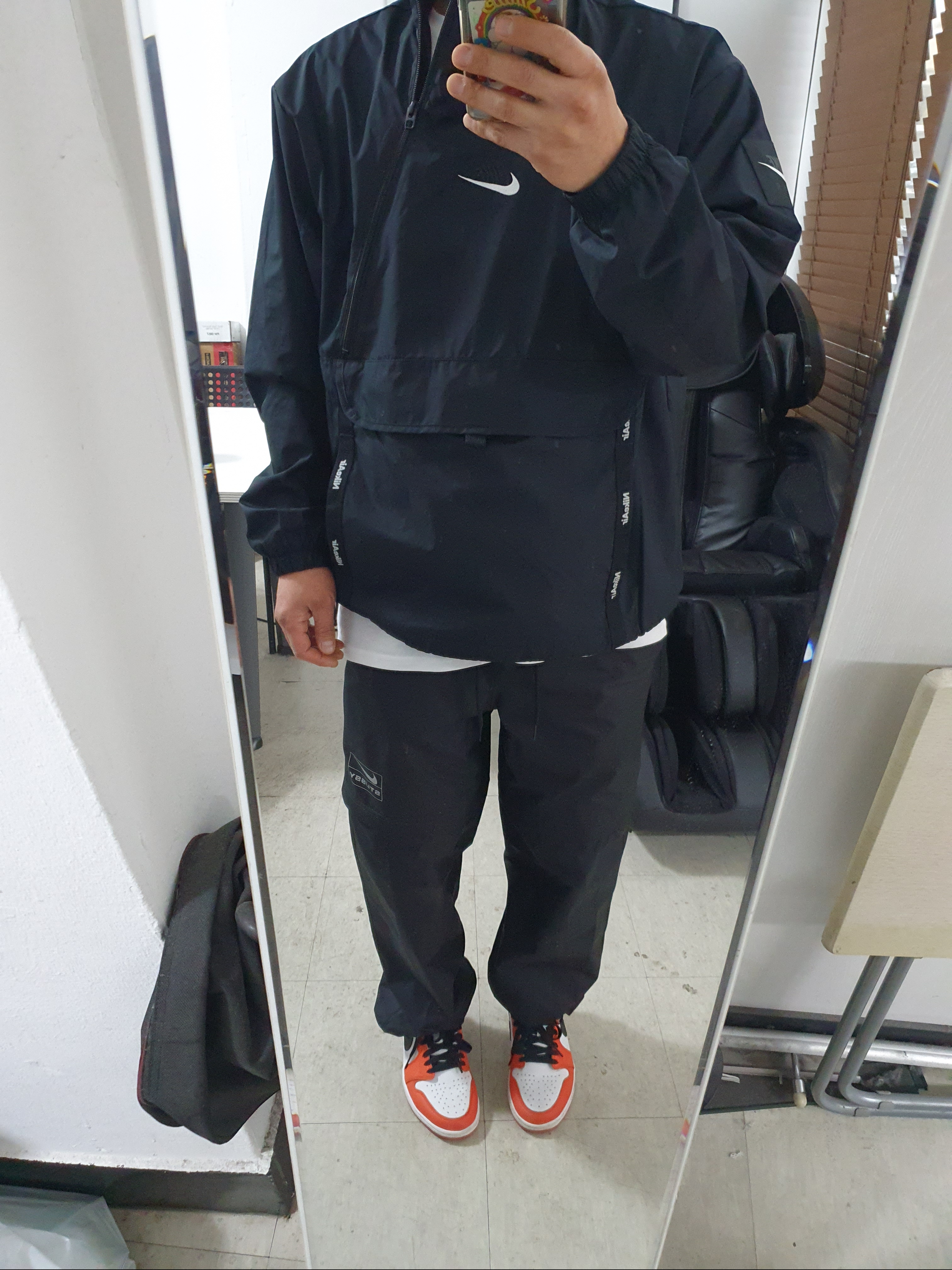 Nike x Stussy NRG FL Storm-Fit Pants Black (DO7170-010) 착용 스타일 - 2