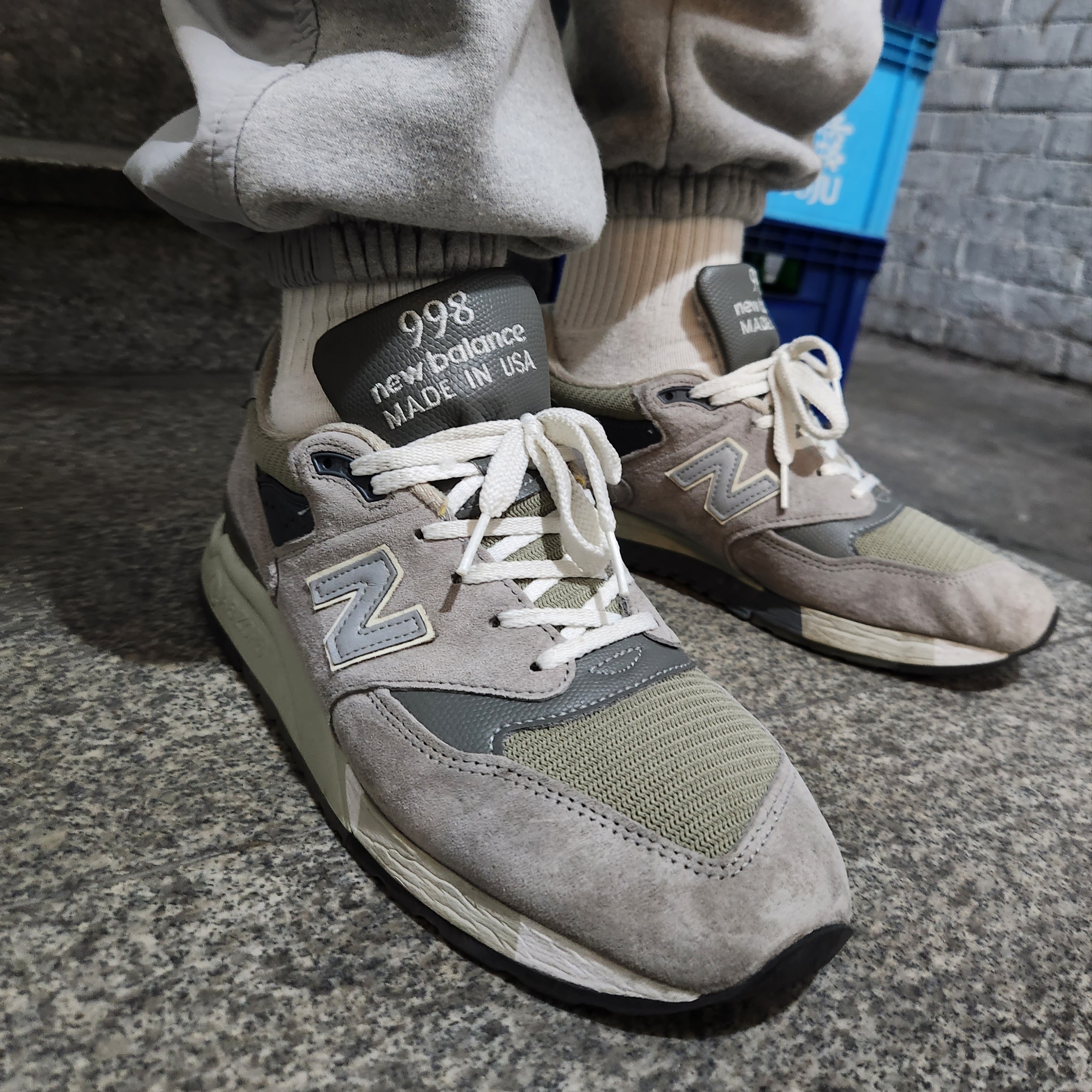 New Balance 998 Made in USA Bringback 착용 스타일 - 2