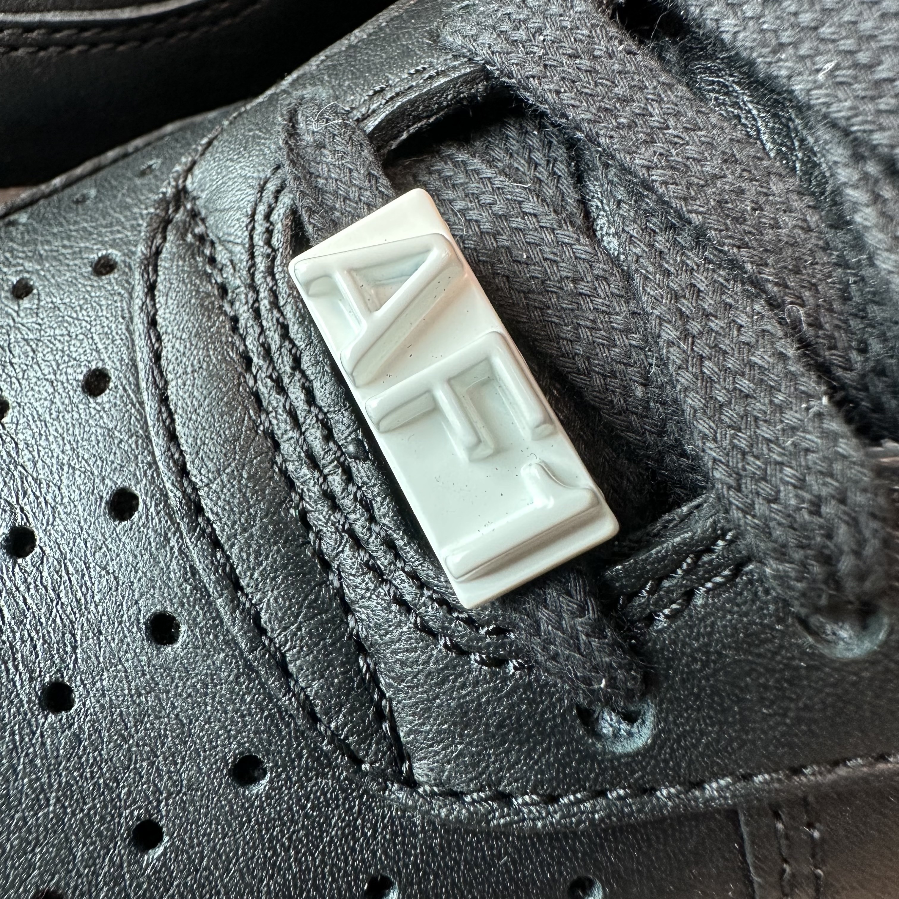 Nike x Ambush Air Force 1 Low SP Black 착용 스타일 - 3