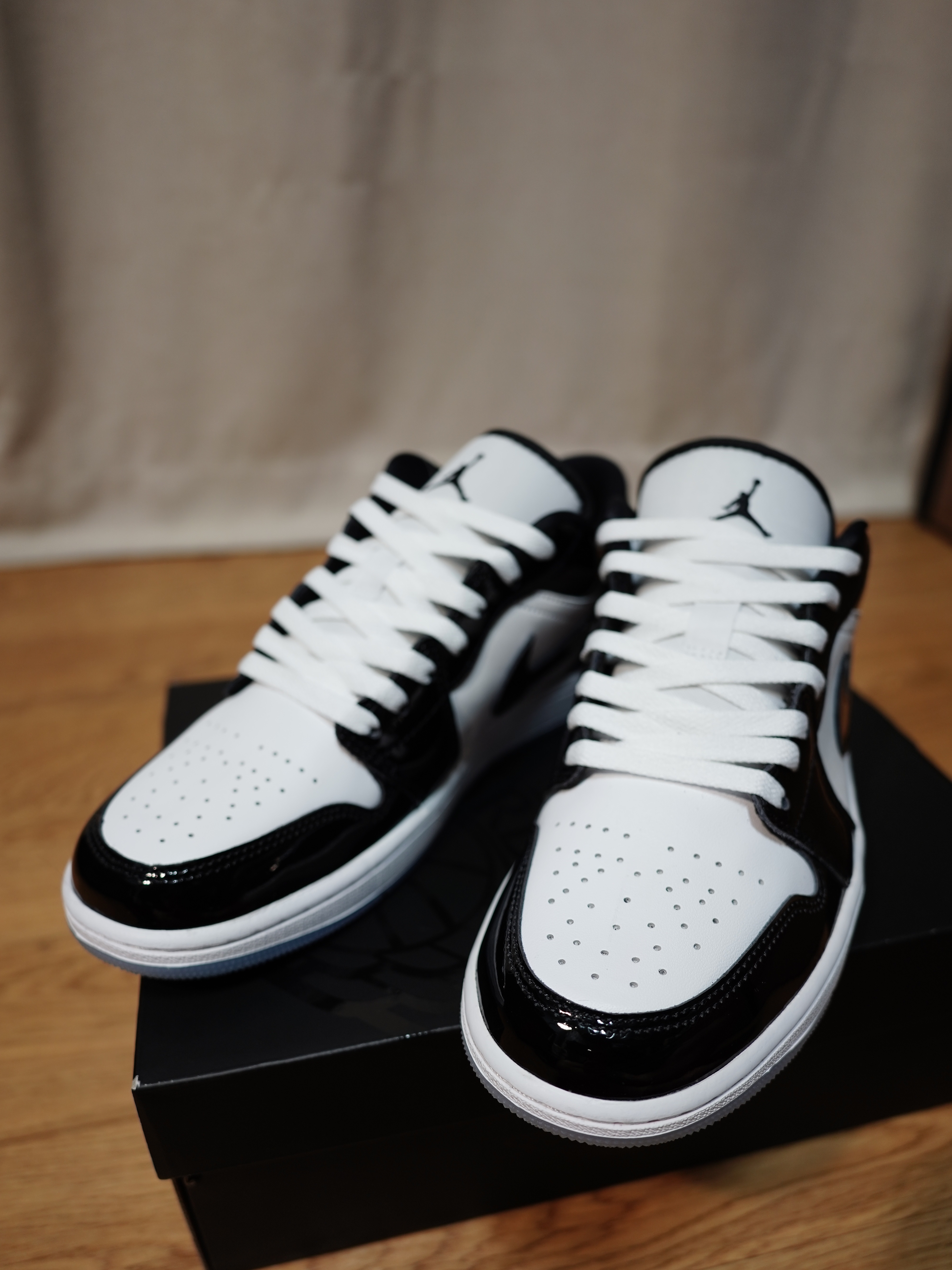 Jordan 1 Low SE Concord 착용 스타일 - 2