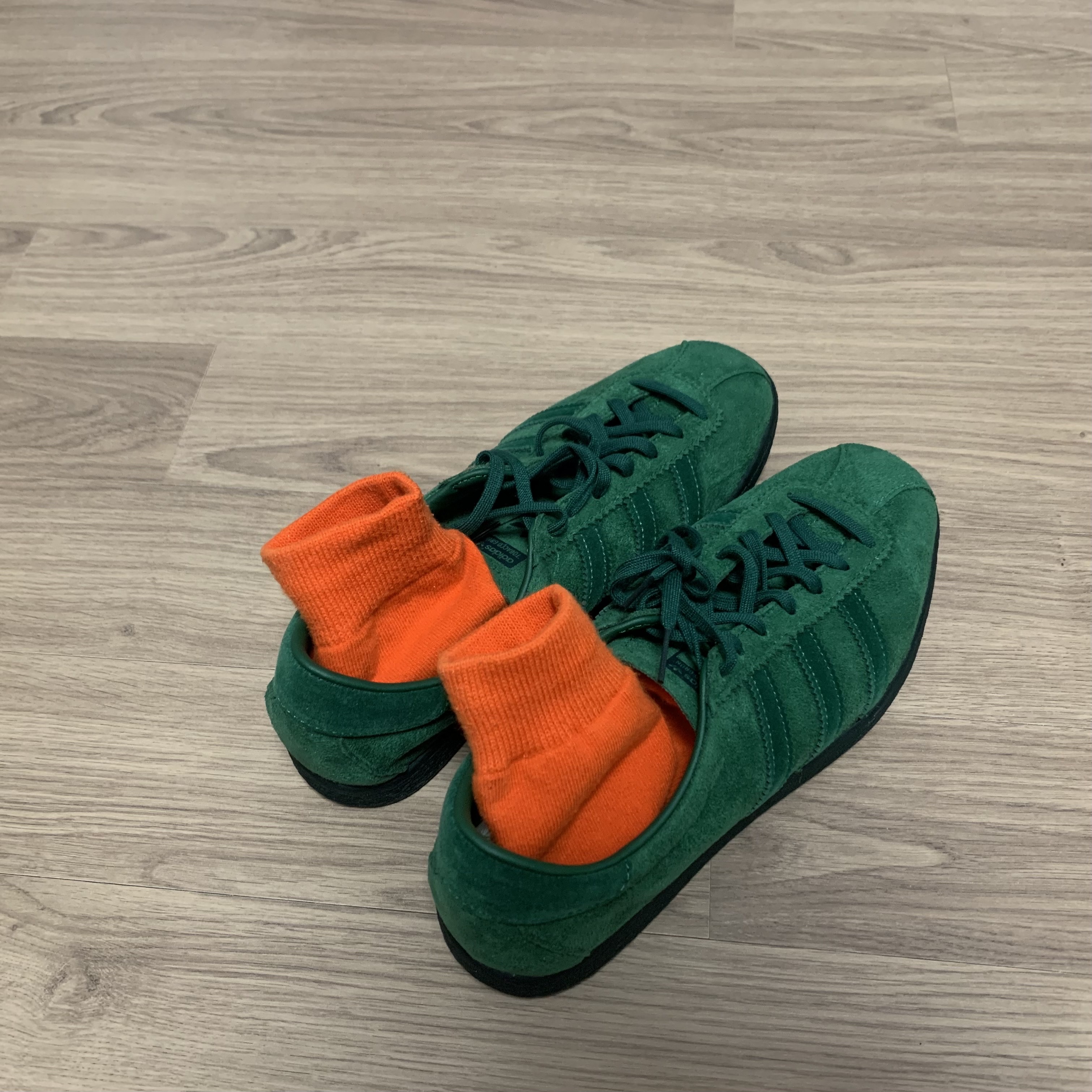 Adidas Tobacco Gruen Dark Green 착용 스타일