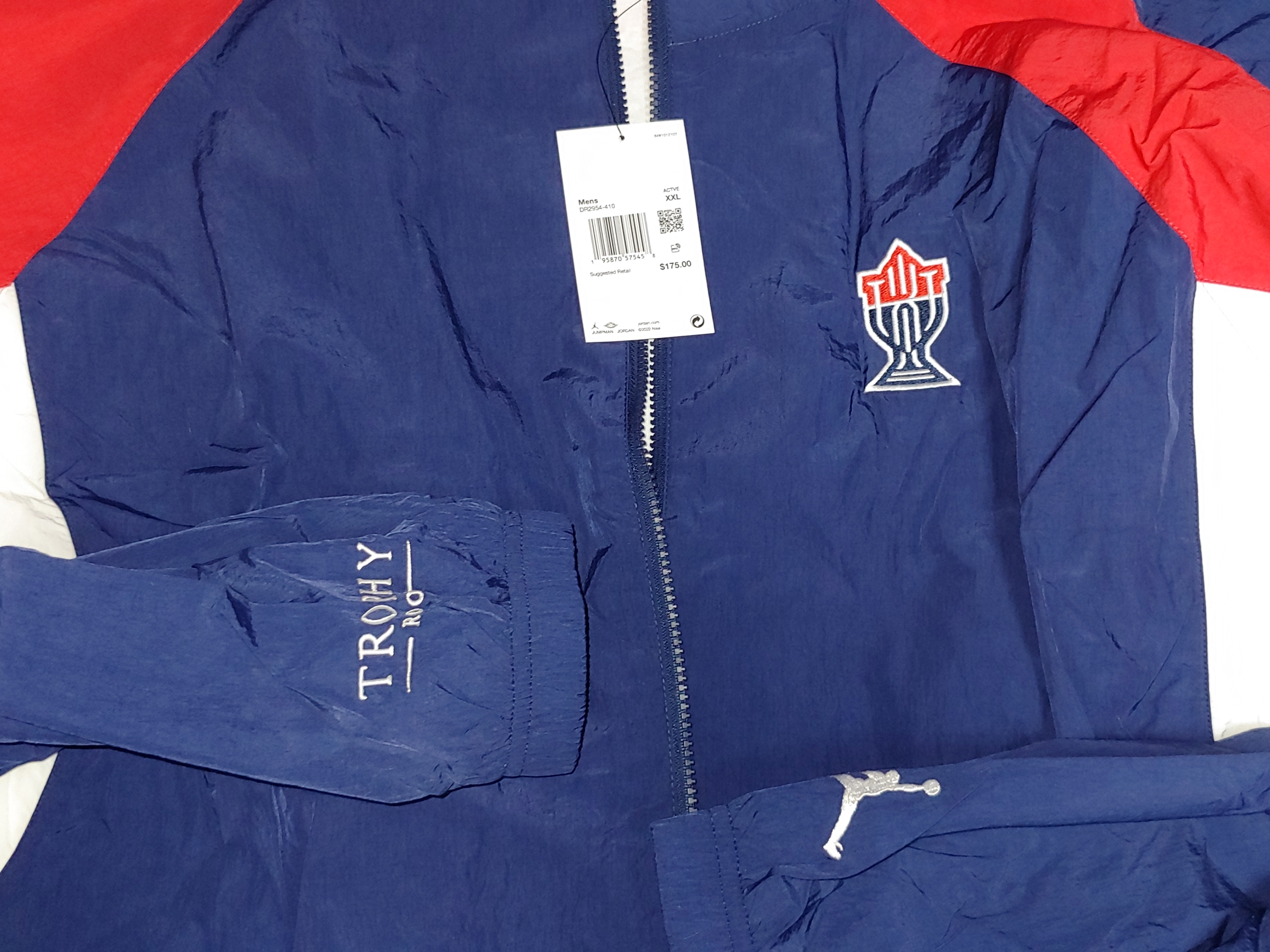 Jordan x Trophy Room Wooven Jacket Midnight Navy - US/EU 착용 스타일