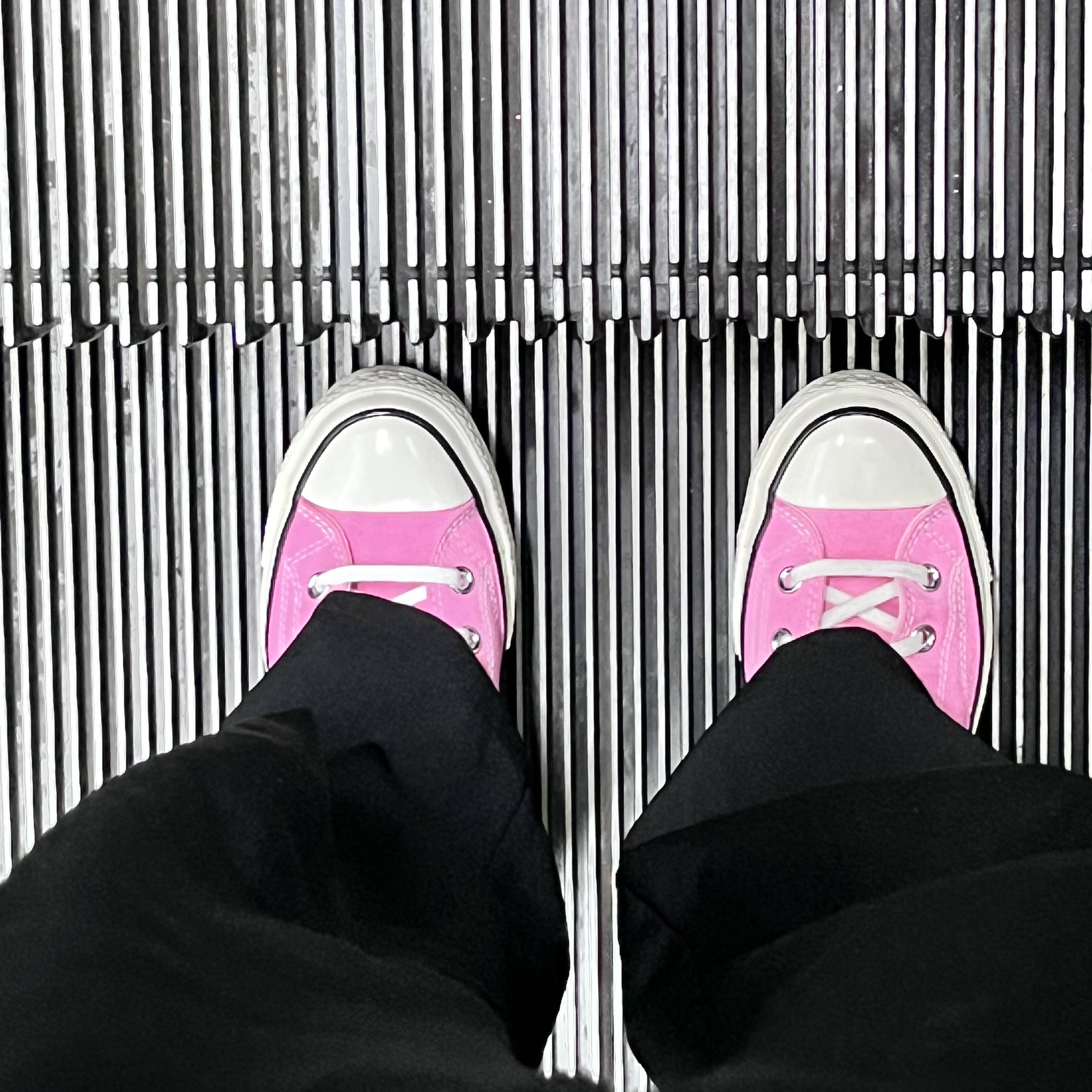 Converse Chuck 70 Ox Vintage Canvas Pink 착용 스타일