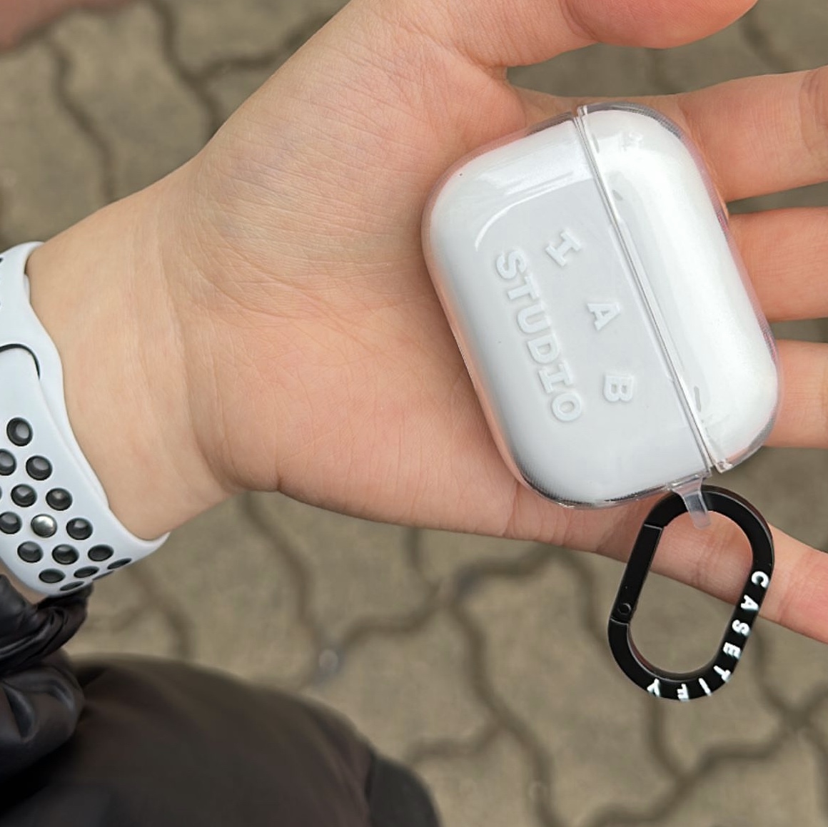 Apple AirPods Pro 2nd Gen (Korean Ver.) 착용 스타일