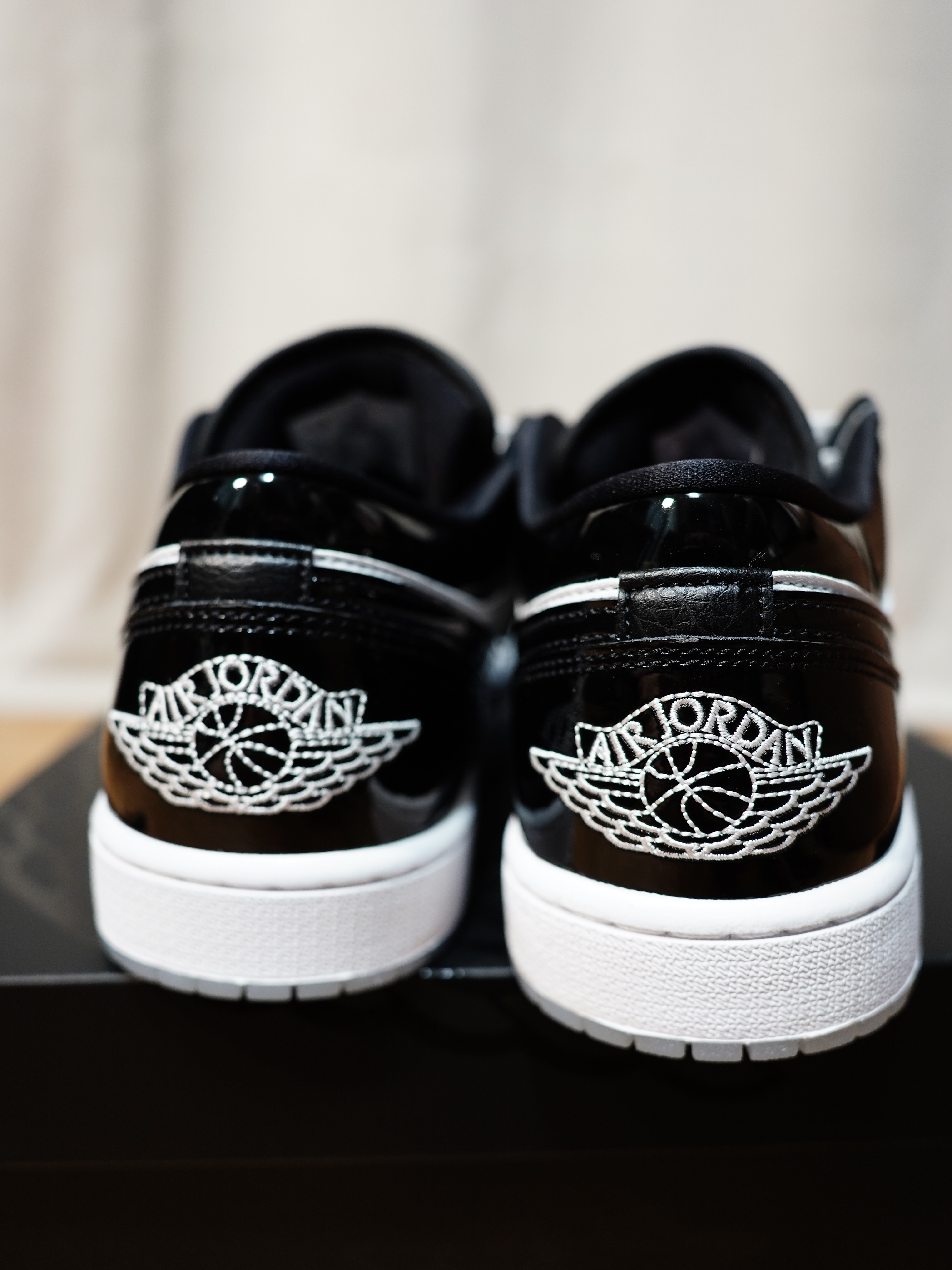 Jordan 1 Low SE Concord 착용 스타일 - 3