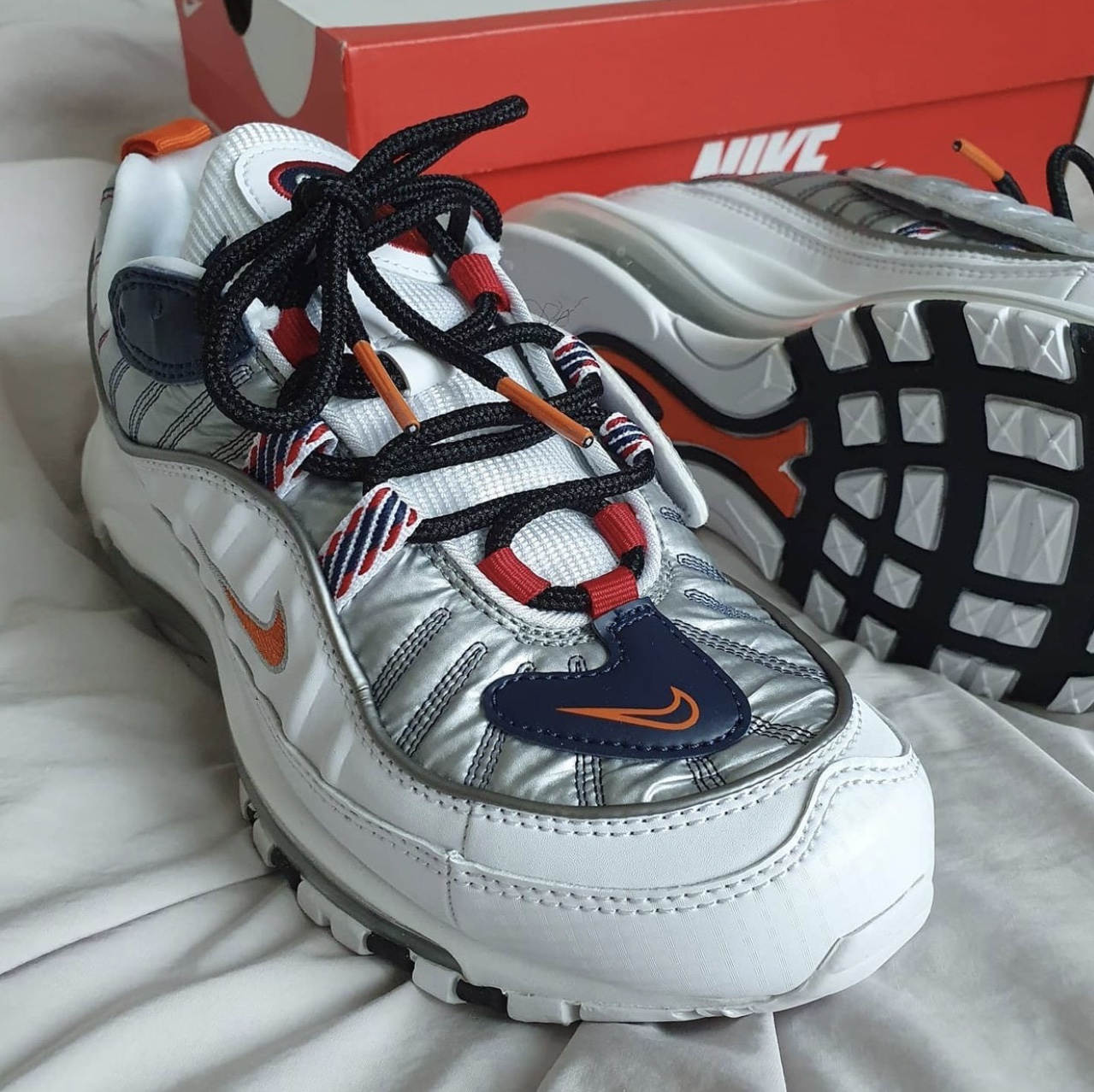 (W) Nike Air Max 98 Starfish 착용 스타일