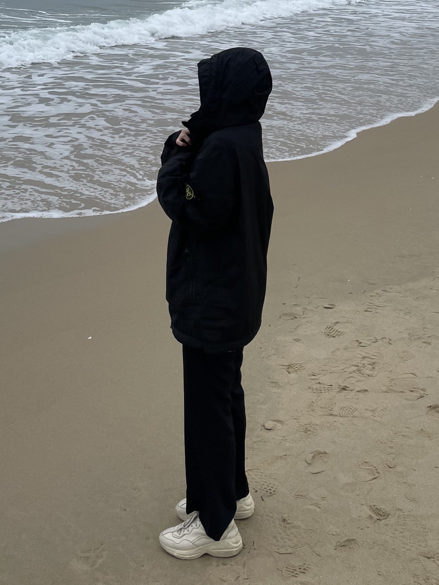 Stone Island 40522 Crinkle Reps Nylon Garment Dyed Hooded Jacket Black - 23SS, Stussy Undershirt White (3 Pack) 착용 스타일 - 2
