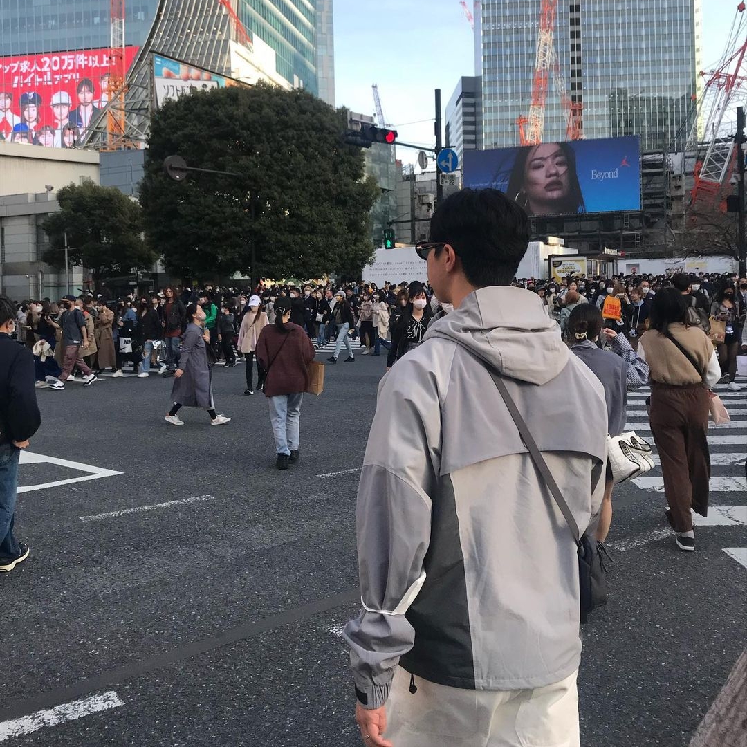 Art Of Field Three Colourway Flap Jacket Light Gray 착용 스타일 - 2