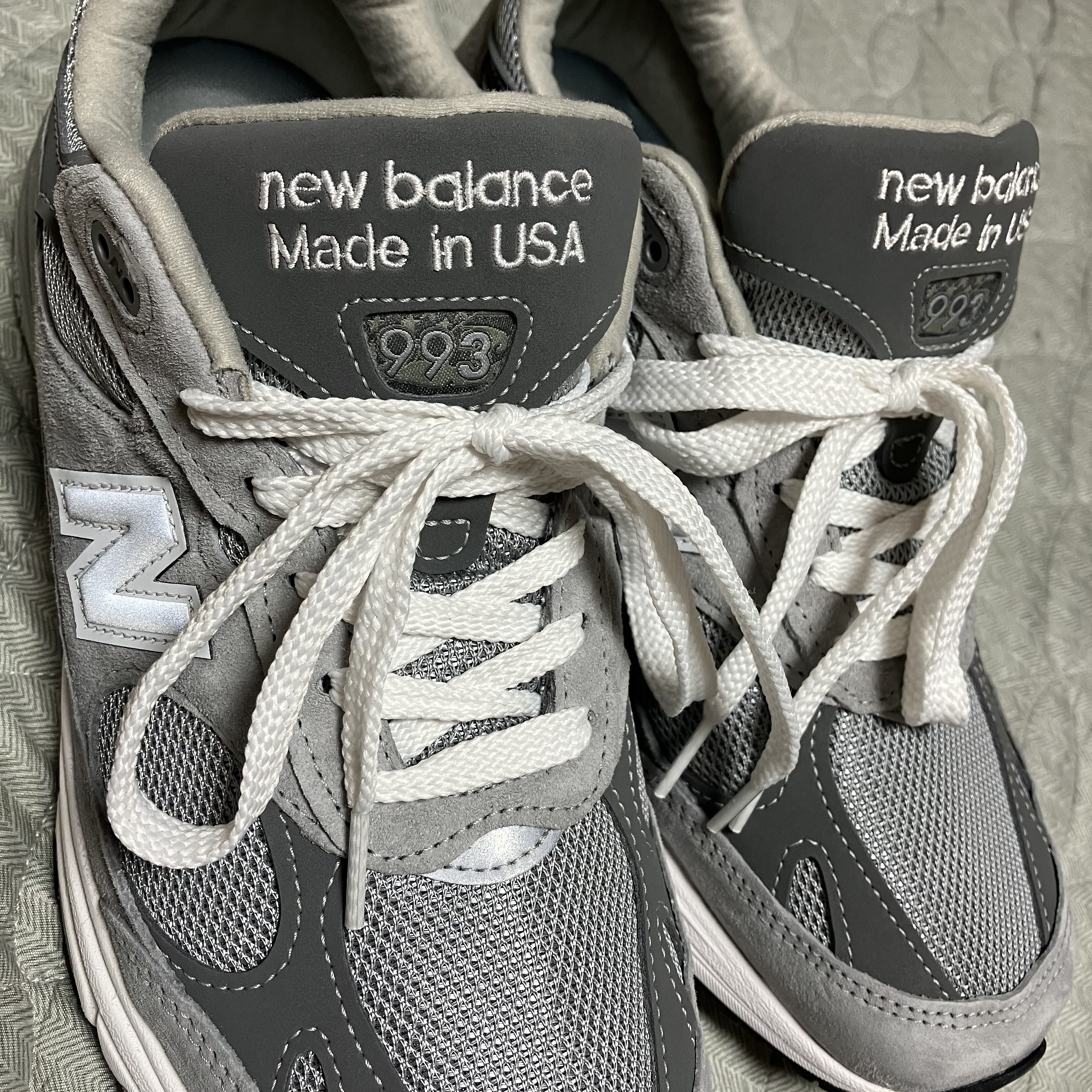 New Balance 993 Made in USA Grey - 2E Wide 착용 스타일